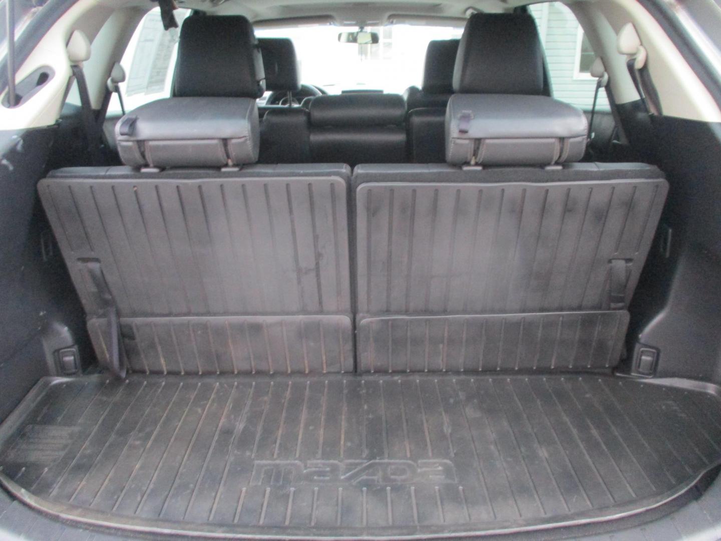 2012 SILVER Mazda CX-9 Touring AWD (JM3TB3CV2C0) with an 3.7L V6 DOHC 24V engine, 6-Speed Automatic transmission, located at 540a Delsea Drive, Sewell, NJ, 08080, (987) 867-5309, 39.752560, -75.111206 - Photo#29