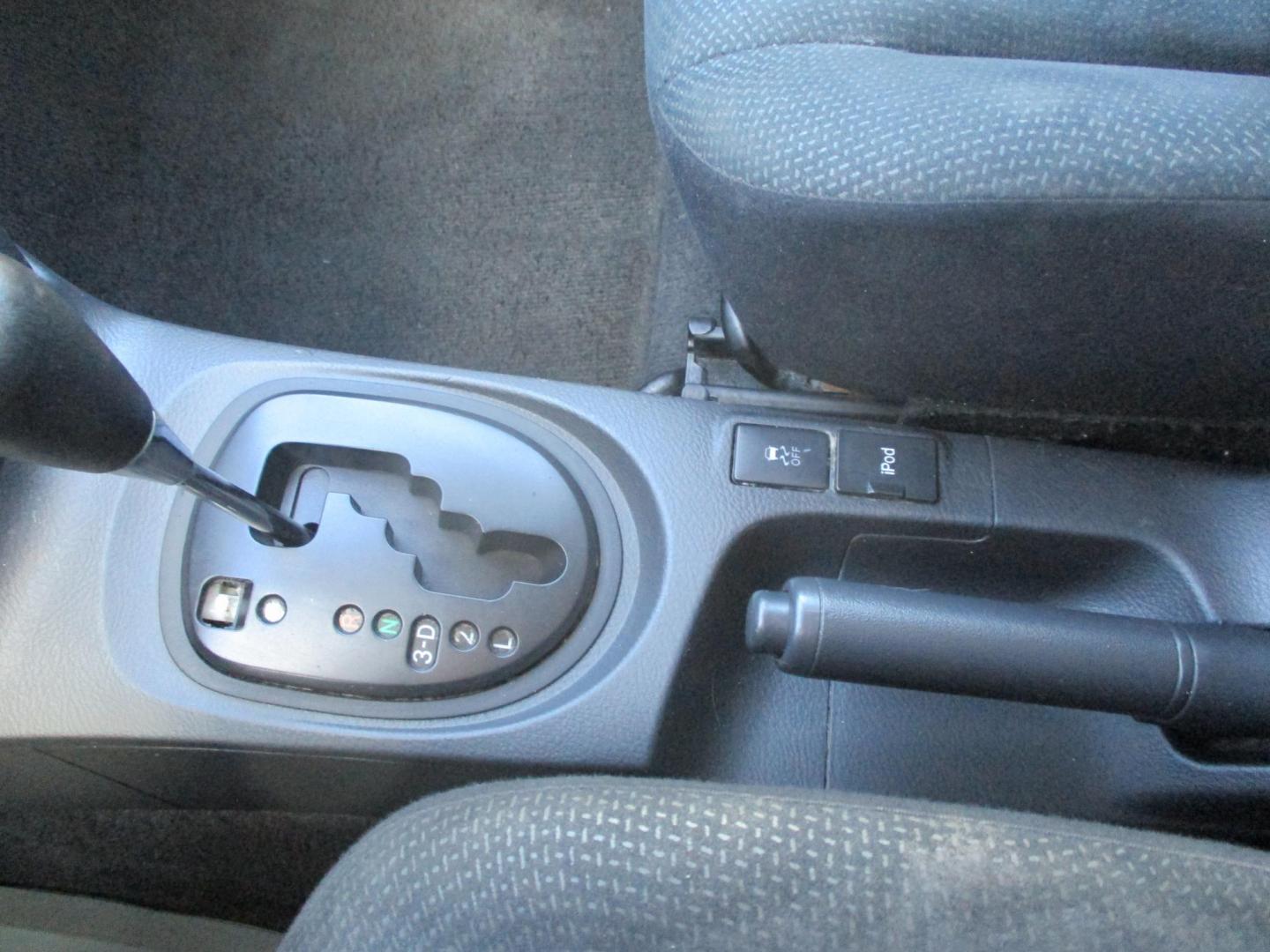 2012 WHITE Toyota Yaris Sedan 4-Speed AT (JTDBT4K31CL) with an 1.5L L4 DOHC 16V engine, 4-Speed Automatic transmission, located at 540a Delsea Drive, Sewell, NJ, 08080, (987) 867-5309, 39.752560, -75.111206 - Photo#19