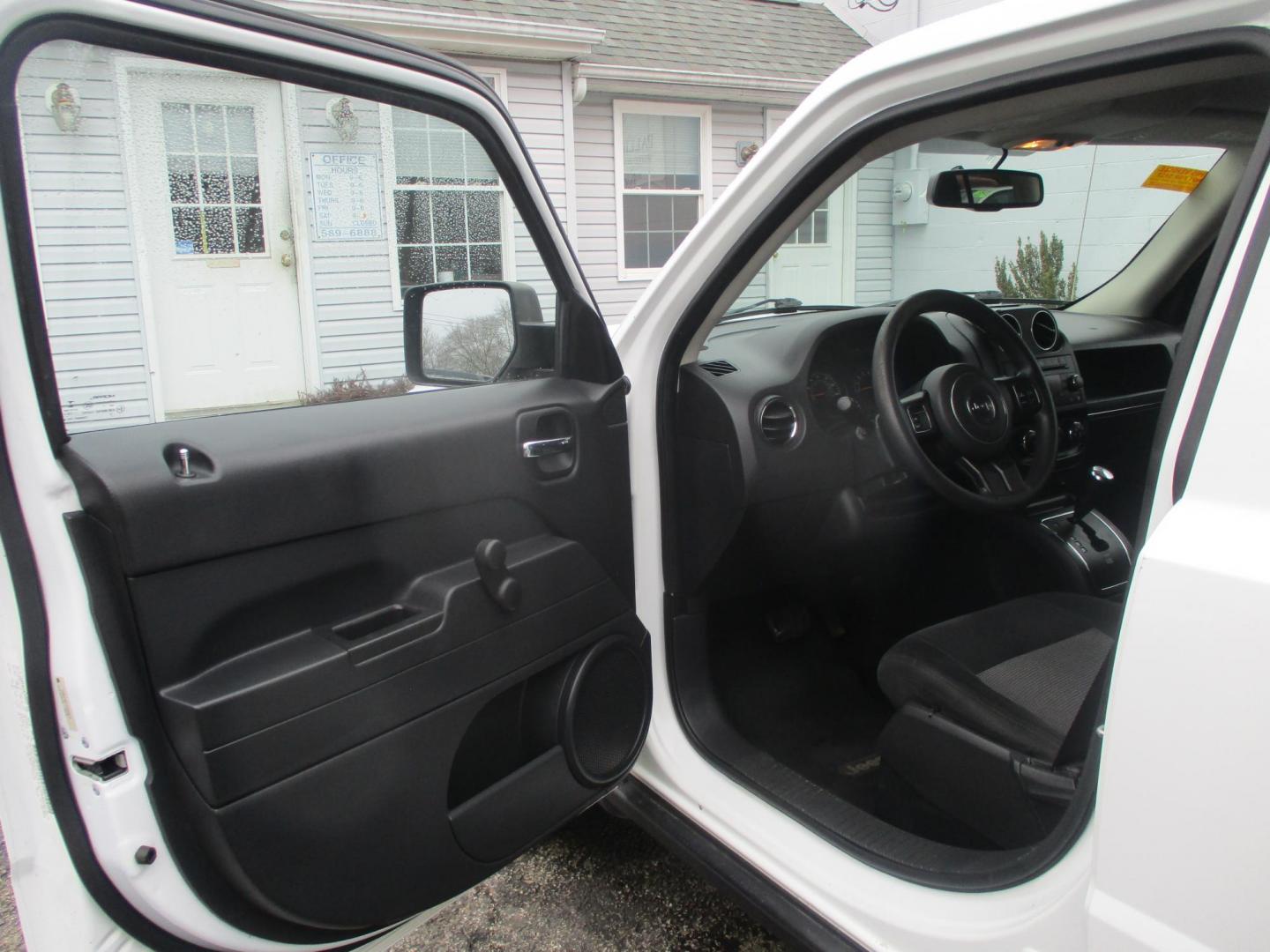 2014 WHITE Jeep Patriot Sport 2WD (1C4NJPBA1ED) with an 2.0L L4 DOHC 16V engine, located at 540a Delsea Drive, Sewell, NJ, 08080, (987) 867-5309, 39.752560, -75.111206 - Photo#7