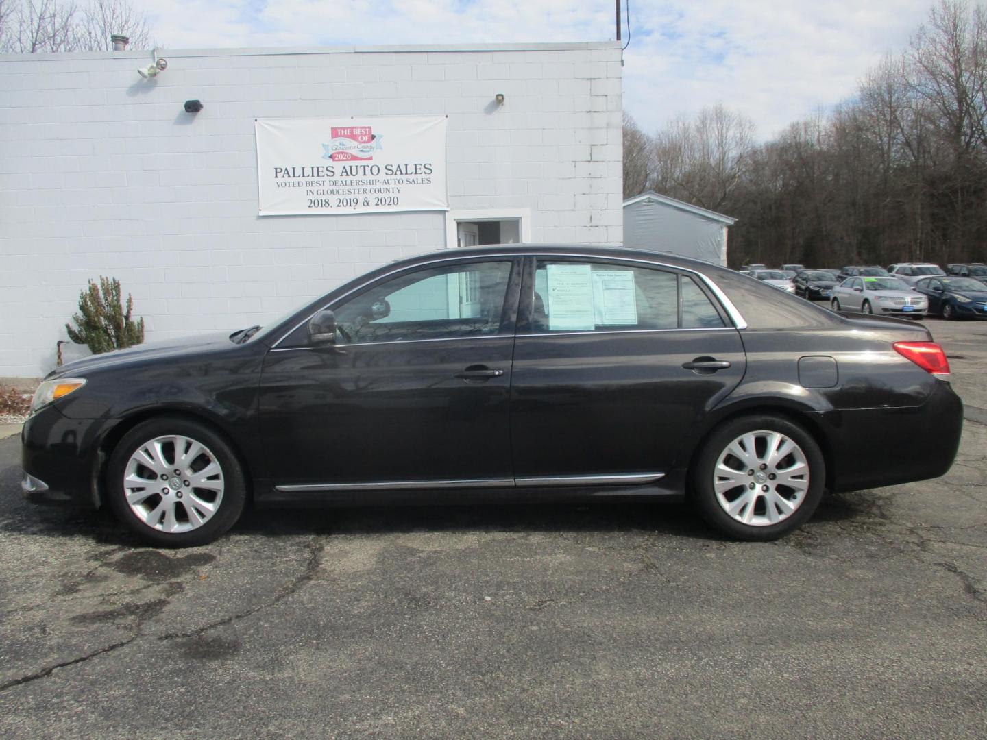 2012 BLACK Toyota Avalon Base (4T1BK3DB9CU) with an 3.5L V6 DOHC 24V engine, 6-Speed Automatic transmission, located at 540a Delsea Drive, Sewell, NJ, 08080, (987) 867-5309, 39.752560, -75.111206 - Photo#1