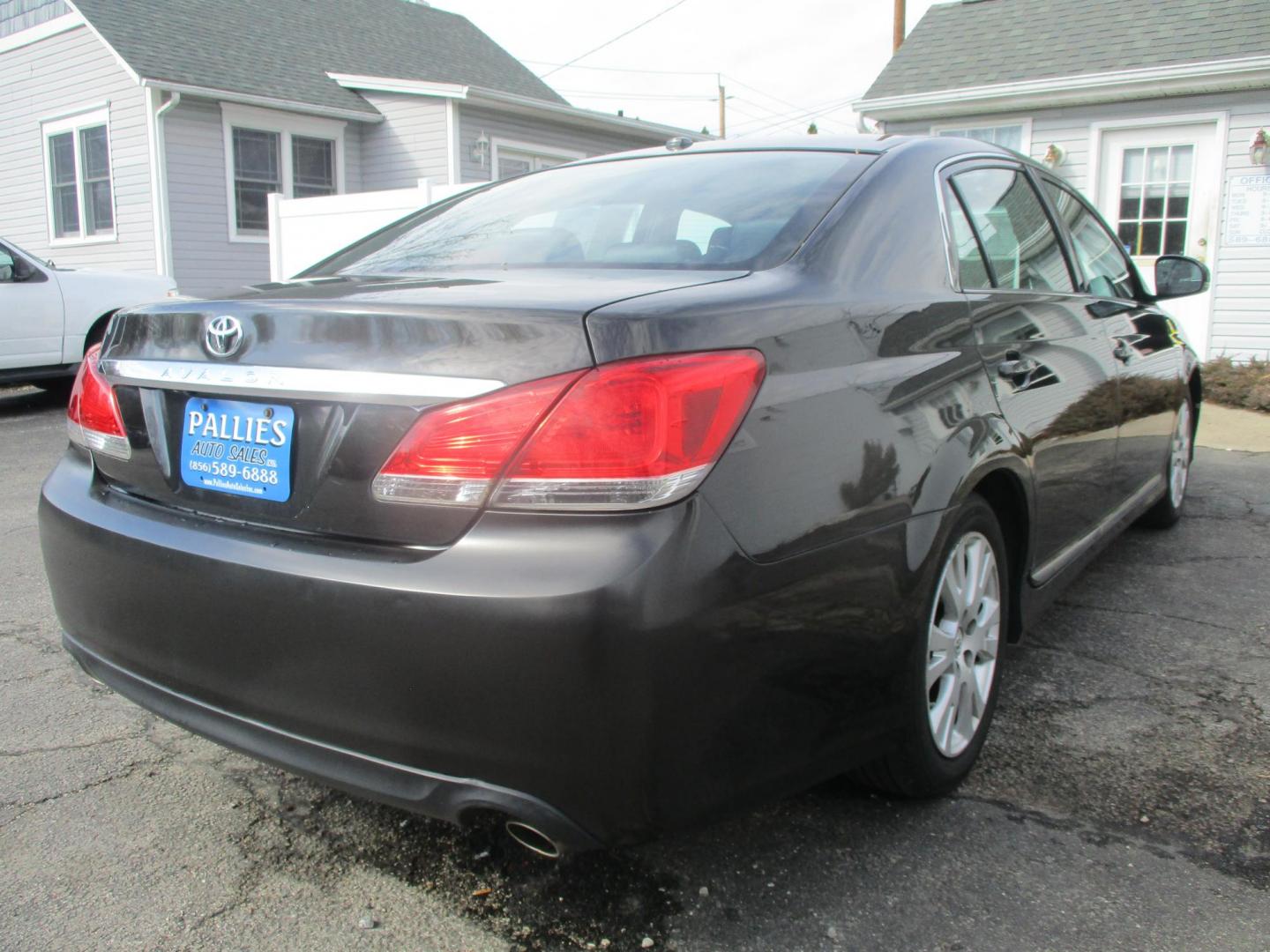 2012 BLACK Toyota Avalon Base (4T1BK3DB9CU) with an 3.5L V6 DOHC 24V engine, 6-Speed Automatic transmission, located at 540a Delsea Drive, Sewell, NJ, 08080, (987) 867-5309, 39.752560, -75.111206 - Photo#5