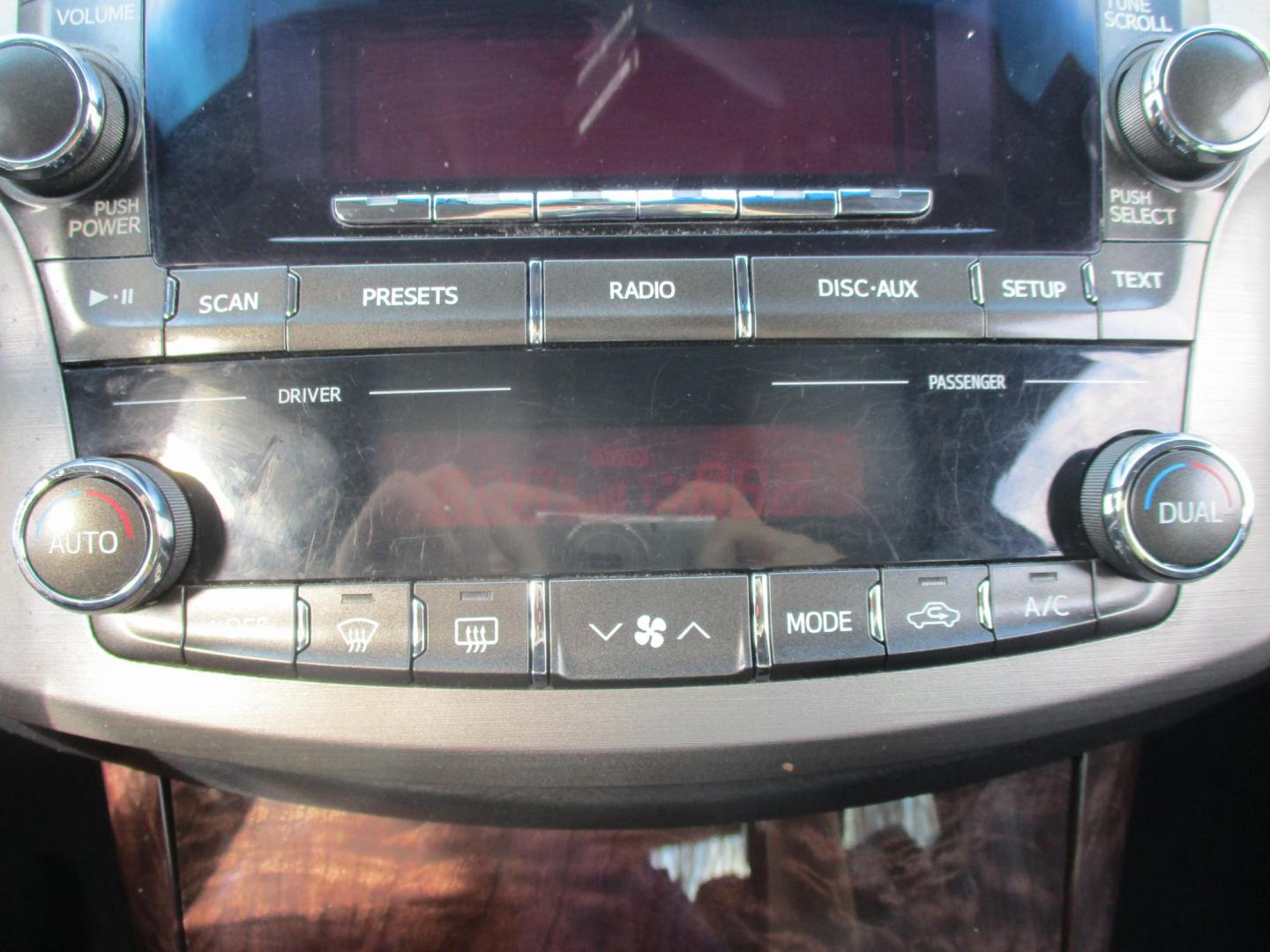 2012 BLACK Toyota Avalon Base (4T1BK3DB9CU) with an 3.5L V6 DOHC 24V engine, 6-Speed Automatic transmission, located at 540a Delsea Drive, Sewell, NJ, 08080, (987) 867-5309, 39.752560, -75.111206 - Photo#21