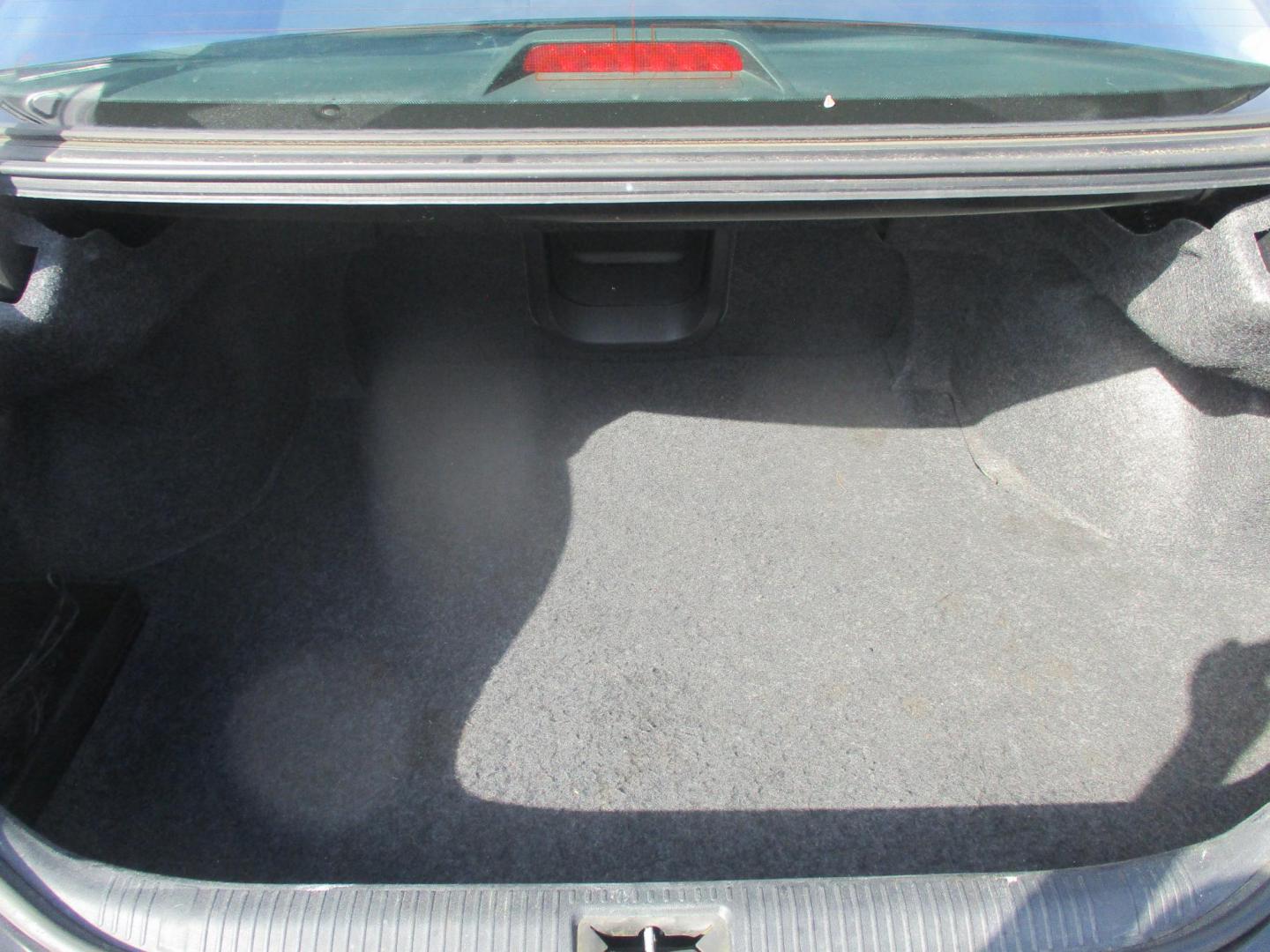 2012 BLACK Toyota Avalon Base (4T1BK3DB9CU) with an 3.5L V6 DOHC 24V engine, 6-Speed Automatic transmission, located at 540a Delsea Drive, Sewell, NJ, 08080, (987) 867-5309, 39.752560, -75.111206 - Photo#26