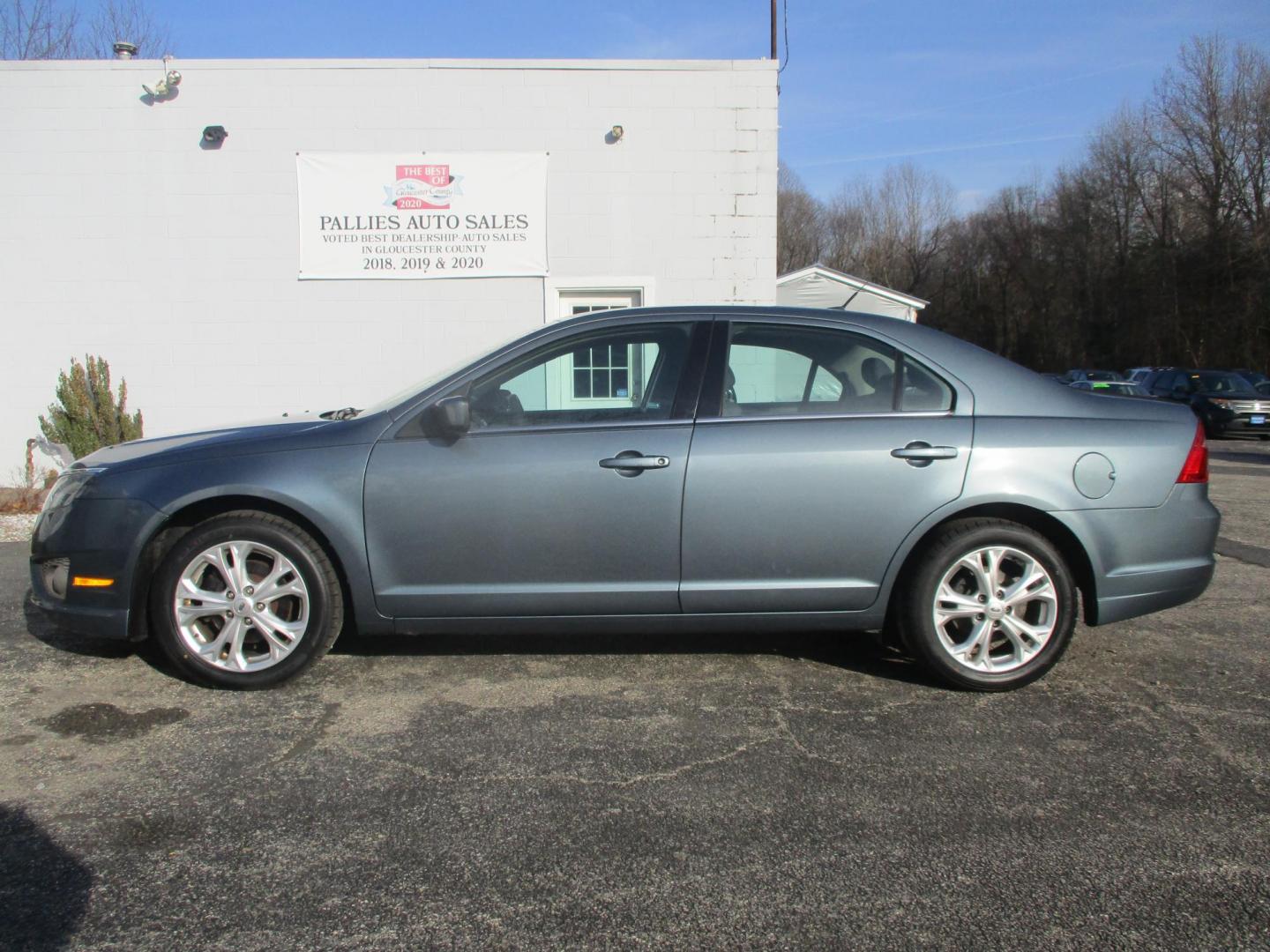 2012 BLUE Ford Fusion SE (3FAHP0HA4CR) with an 2.5L L4 DOHC 16V engine, located at 540a Delsea Drive, Sewell, NJ, 08080, (987) 867-5309, 39.752560, -75.111206 - Photo#1