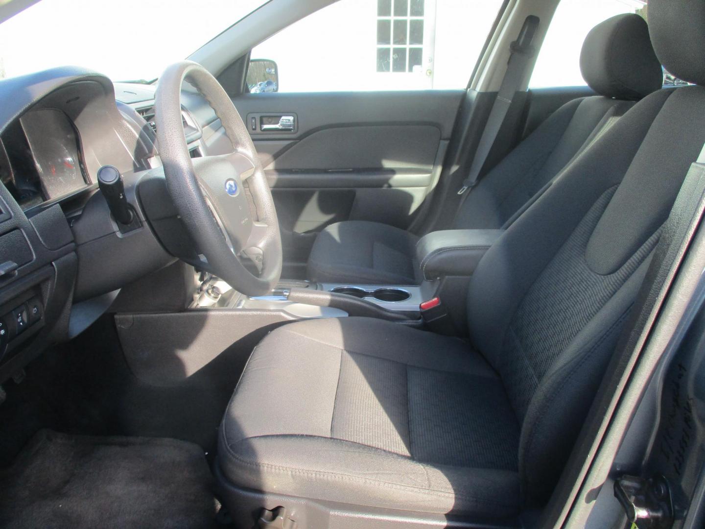 2012 BLUE Ford Fusion SE (3FAHP0HA4CR) with an 2.5L L4 DOHC 16V engine, located at 540a Delsea Drive, Sewell, NJ, 08080, (987) 867-5309, 39.752560, -75.111206 - Photo#12