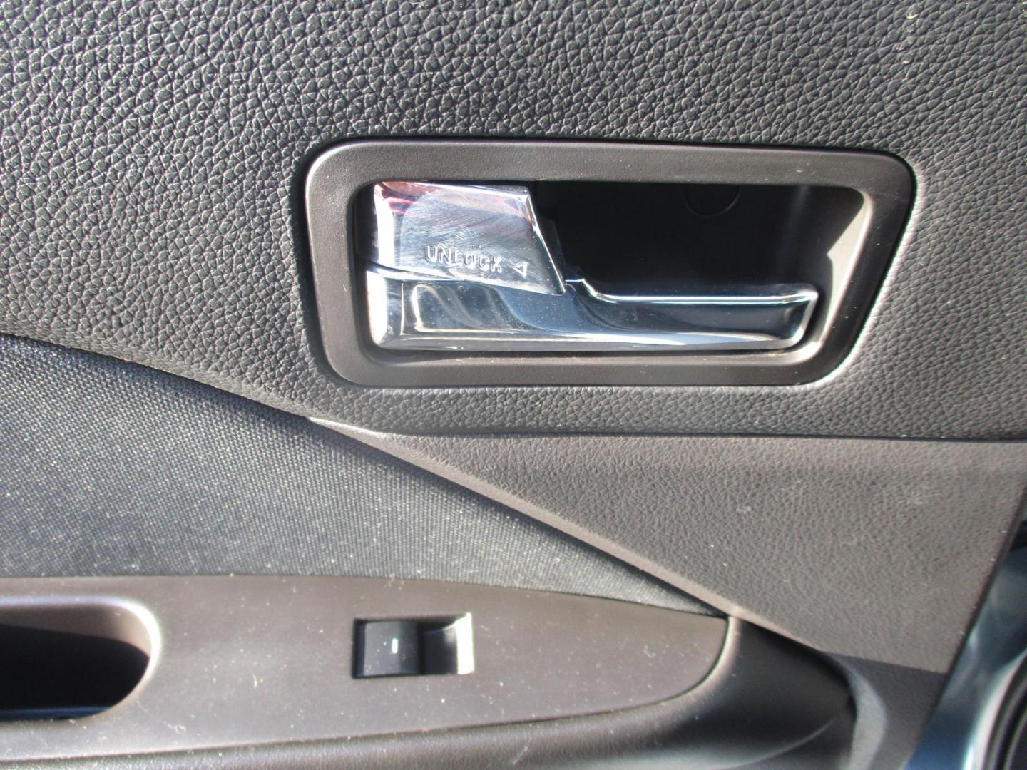 2012 BLUE Ford Fusion SE (3FAHP0HA4CR) with an 2.5L L4 DOHC 16V engine, located at 540a Delsea Drive, Sewell, NJ, 08080, (987) 867-5309, 39.752560, -75.111206 - Photo#14