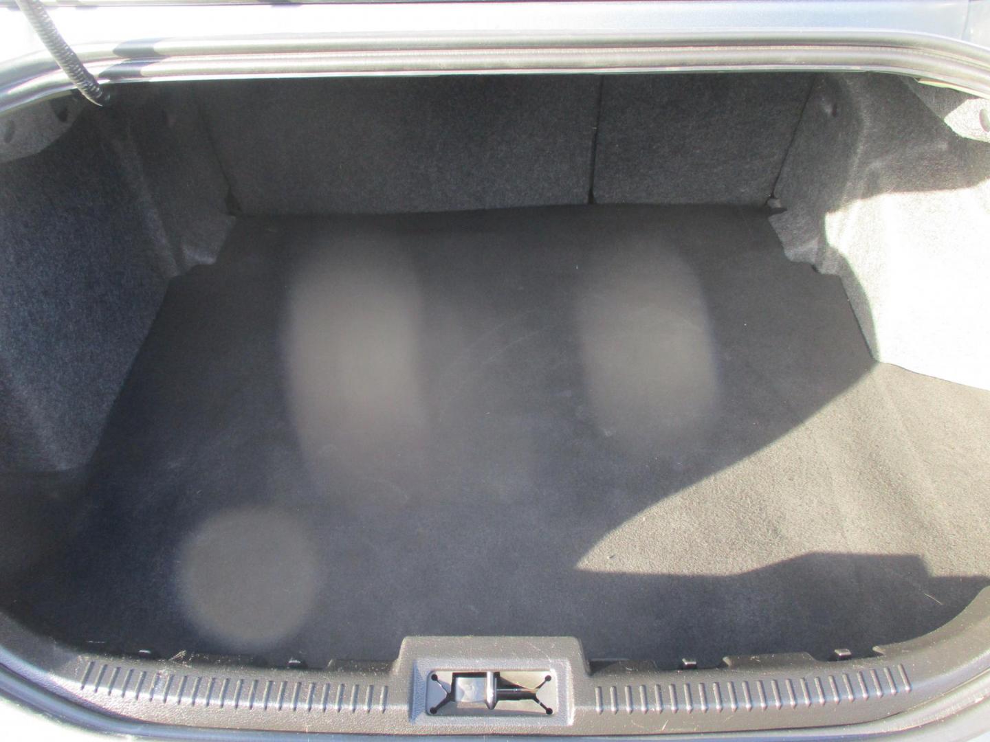 2012 BLUE Ford Fusion SE (3FAHP0HA4CR) with an 2.5L L4 DOHC 16V engine, located at 540a Delsea Drive, Sewell, NJ, 08080, (987) 867-5309, 39.752560, -75.111206 - Photo#23