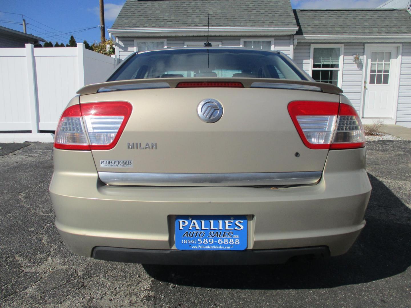2008 TAN Mercury Milan I4 (3MEHM07Z48R) with an 2.3L L4 DOHC 16V engine, located at 540a Delsea Drive, Sewell, NJ, 08080, (987) 867-5309, 39.752560, -75.111206 - Photo#3