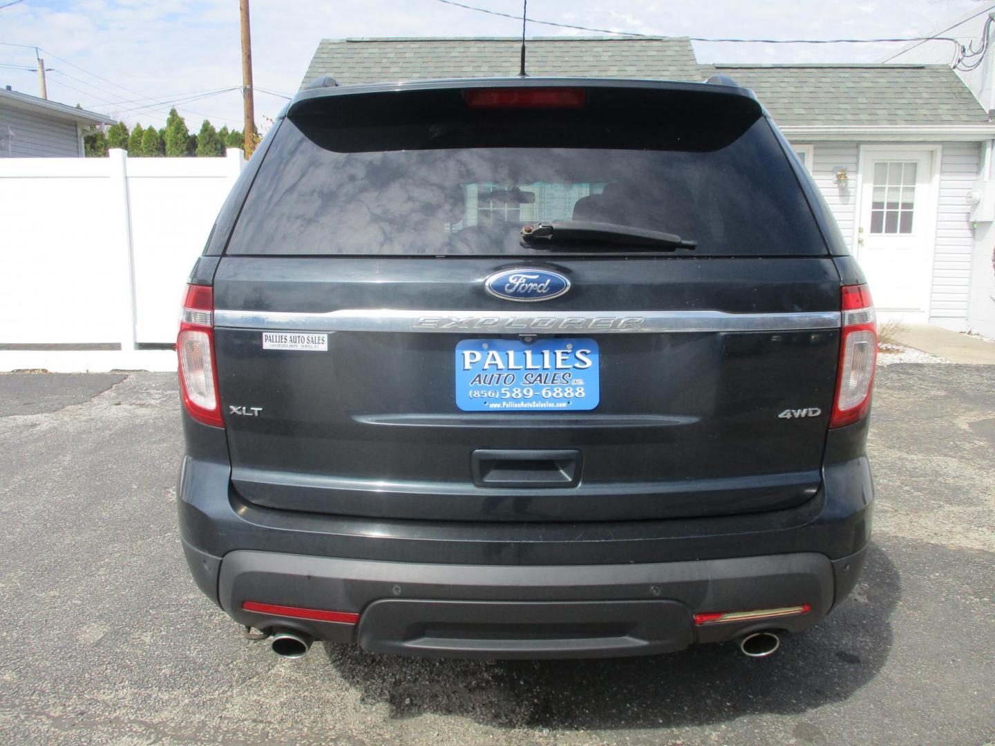 2014 BLACK Ford Explorer XLT 4WD (1FM5K8D86EG) with an 3.5L V6 DOHC 24V engine, 6-Speed Automatic transmission, located at 540a Delsea Drive, Sewell, NJ, 08080, (987) 867-5309, 39.752560, -75.111206 - Photo#3