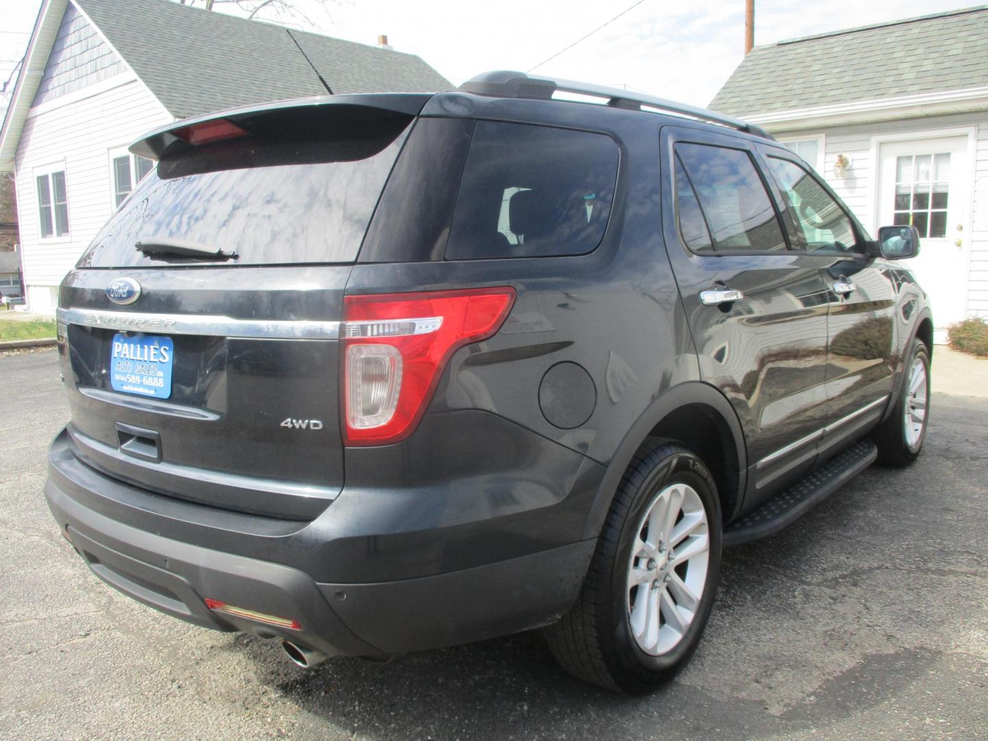 2014 BLACK Ford Explorer XLT 4WD (1FM5K8D86EG) with an 3.5L V6 DOHC 24V engine, 6-Speed Automatic transmission, located at 540a Delsea Drive, Sewell, NJ, 08080, (987) 867-5309, 39.752560, -75.111206 - Photo#6