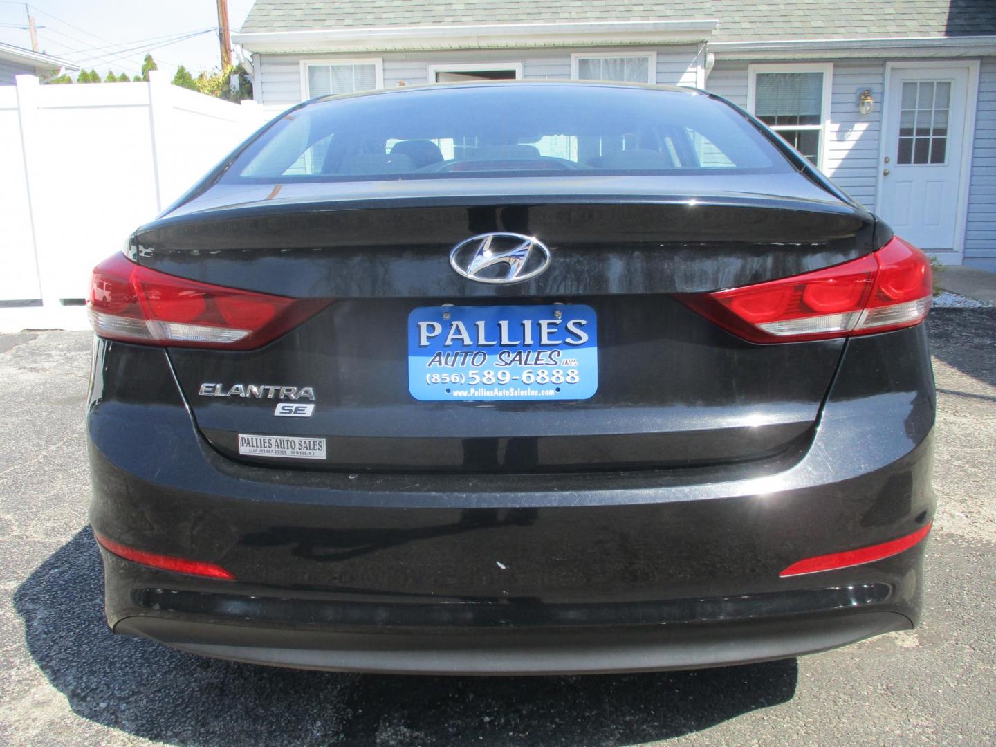 2018 BLACK Hyundai Elantra SE 6AT (5NPD74LF5JH) with an 1.8L L4 DOHC 16V engine, 6A transmission, located at 540a Delsea Drive, Sewell, NJ, 08080, (987) 867-5309, 39.752560, -75.111206 - Photo#3