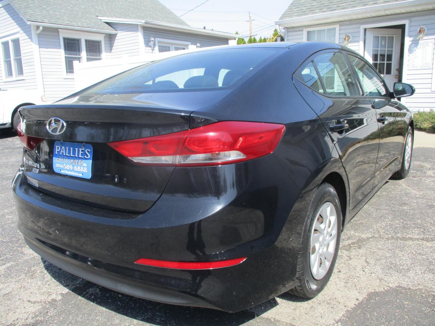 2018 BLACK Hyundai Elantra SE 6AT (5NPD74LF5JH) with an 1.8L L4 DOHC 16V engine, 6A transmission, located at 540a Delsea Drive, Sewell, NJ, 08080, (987) 867-5309, 39.752560, -75.111206 - Photo#6