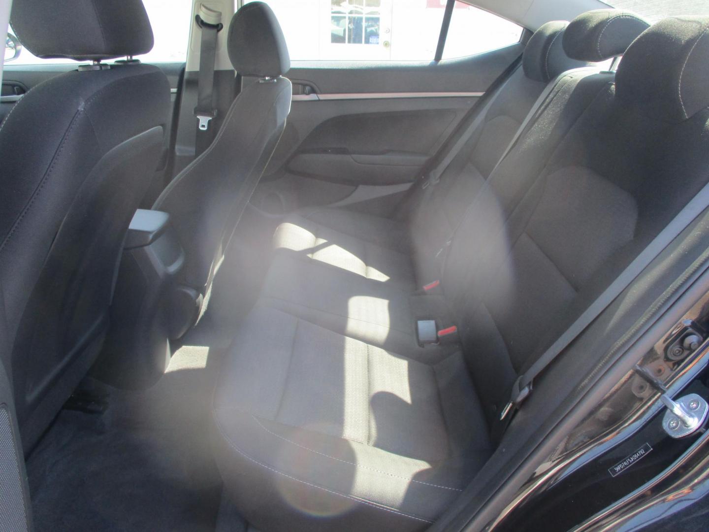 2018 BLACK Hyundai Elantra SE 6AT (5NPD74LF5JH) with an 1.8L L4 DOHC 16V engine, 6A transmission, located at 540a Delsea Drive, Sewell, NJ, 08080, (987) 867-5309, 39.752560, -75.111206 - Photo#15