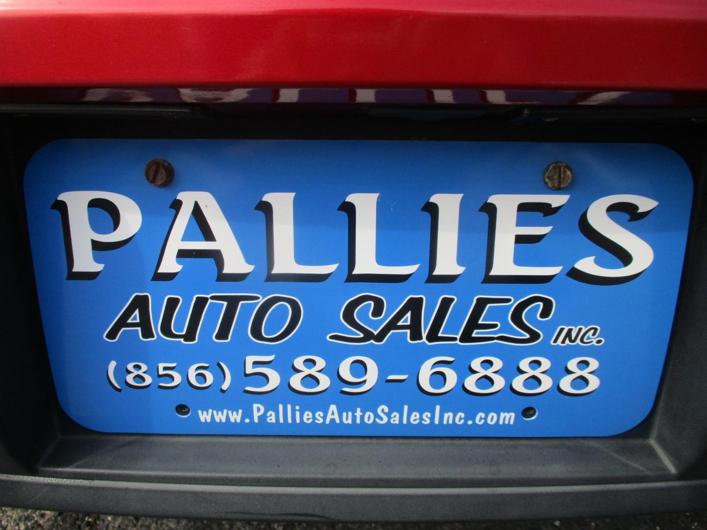 2011 RED Ford Taurus SEL FWD (1FAHP2EW4BG) with an 3.5L V6 DOHC 24V engine, 6-Speed Automatic transmission, located at 540a Delsea Drive, Sewell, NJ, 08080, (987) 867-5309, 39.752560, -75.111206 - Photo#4