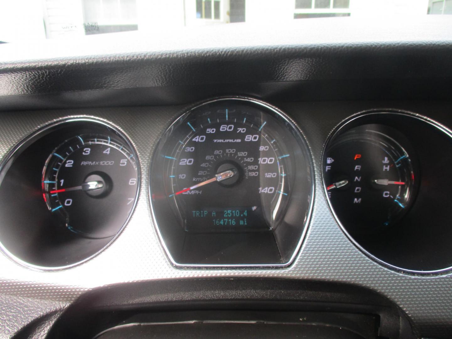 2011 RED Ford Taurus SEL FWD (1FAHP2EW4BG) with an 3.5L V6 DOHC 24V engine, 6-Speed Automatic transmission, located at 540a Delsea Drive, Sewell, NJ, 08080, (987) 867-5309, 39.752560, -75.111206 - Photo#17