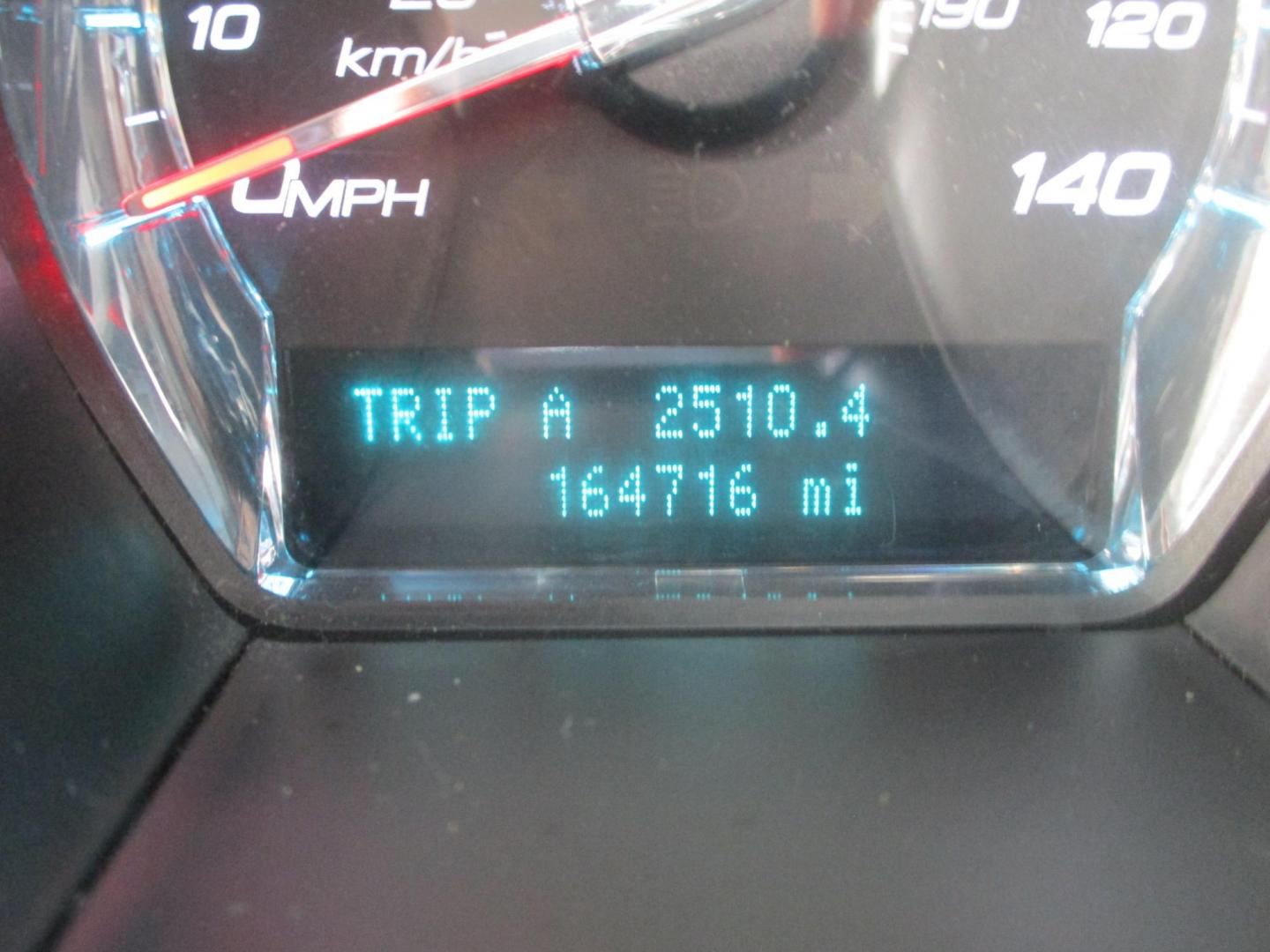 2011 RED Ford Taurus SEL FWD (1FAHP2EW4BG) with an 3.5L V6 DOHC 24V engine, 6-Speed Automatic transmission, located at 540a Delsea Drive, Sewell, NJ, 08080, (987) 867-5309, 39.752560, -75.111206 - Photo#18