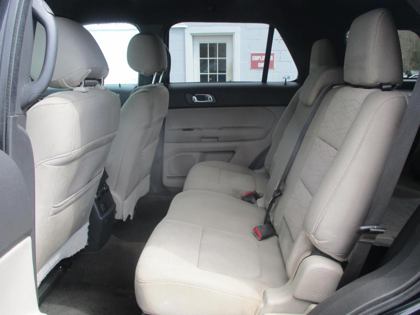 2013 BLACK Ford Explorer Base 4WD (1FM5K8B82DG) with an 3.5L V6 DOHC 24V engine, 6-Speed Automatic transmission, located at 540a Delsea Drive, Sewell, NJ, 08080, (987) 867-5309, 39.752560, -75.111206 - Photo#14