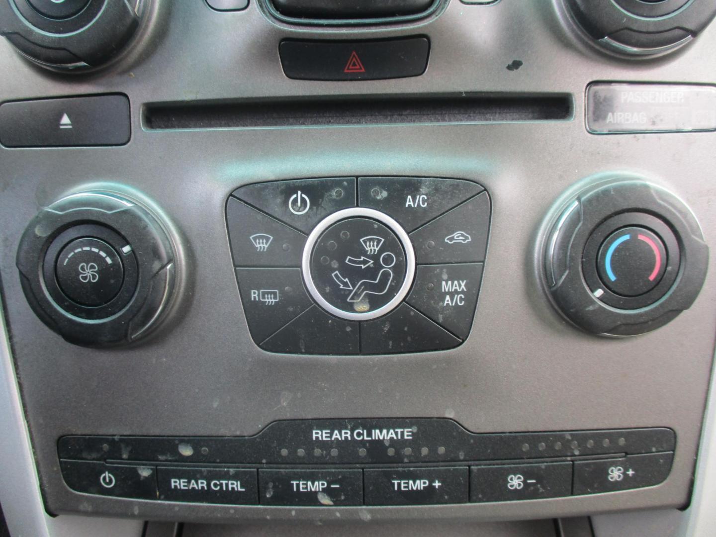 2013 BLACK Ford Explorer Base 4WD (1FM5K8B82DG) with an 3.5L V6 DOHC 24V engine, 6-Speed Automatic transmission, located at 540a Delsea Drive, Sewell, NJ, 08080, (987) 867-5309, 39.752560, -75.111206 - Photo#20