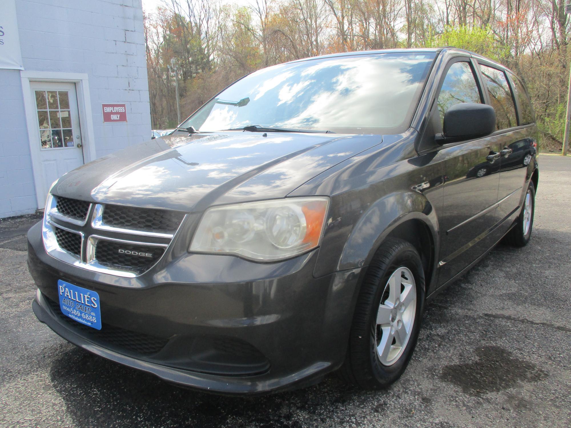 photo of 2012 Dodge Grand Caravan SXT
