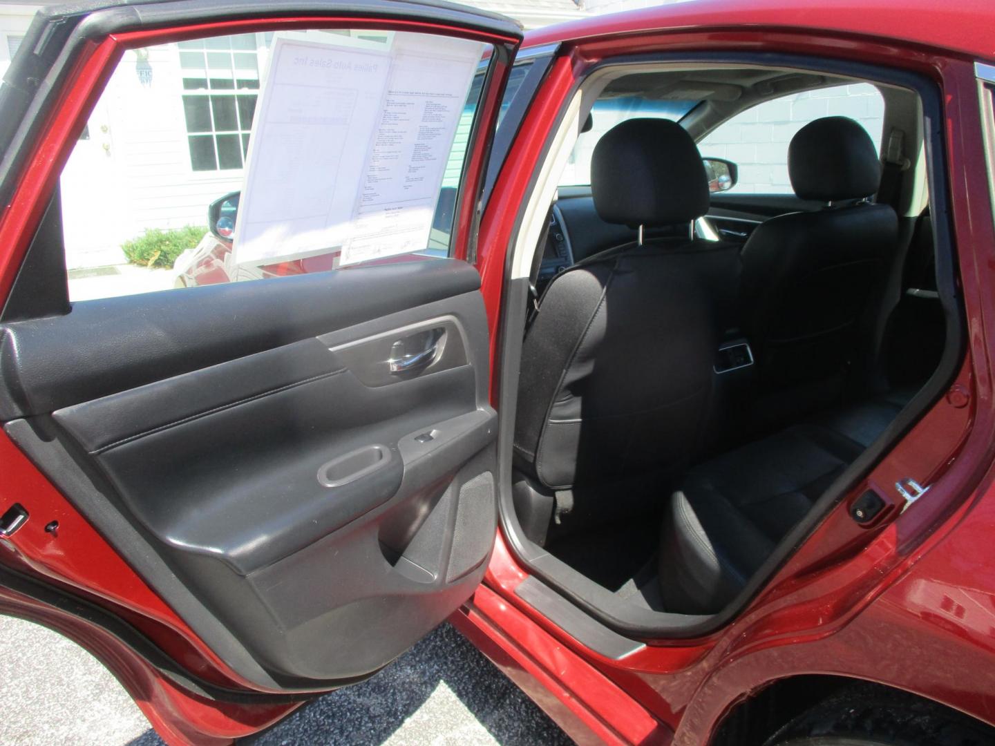 2013 RED Nissan Altima 3.5 SV (1N4BL3AP7DC) with an 3.5L V6 DOHC 24V engine, Continuously Variable Transmission transmission, located at 540a Delsea Drive, Sewell, NJ, 08080, (987) 867-5309, 39.752560, -75.111206 - Photo#12