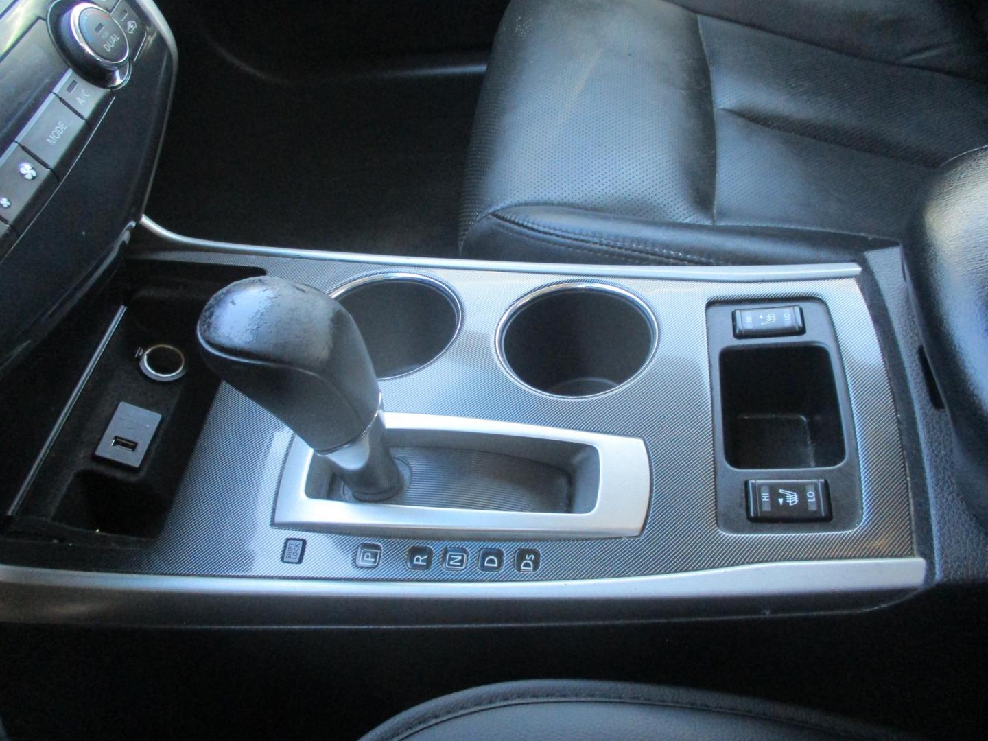 2013 RED Nissan Altima 3.5 SV (1N4BL3AP7DC) with an 3.5L V6 DOHC 24V engine, Continuously Variable Transmission transmission, located at 540a Delsea Drive, Sewell, NJ, 08080, (987) 867-5309, 39.752560, -75.111206 - Photo#21