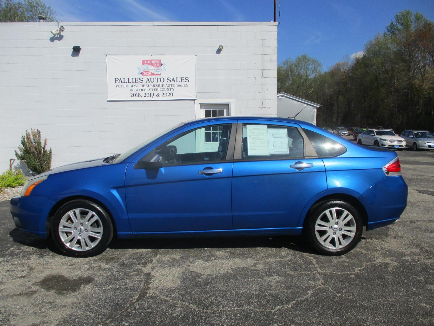 2011 BLUE Ford Focus SEL Sedan (1FAHP3HN7BW) with an 2.0L L4 DOHC 16V engine, located at 540a Delsea Drive, Sewell, NJ, 08080, (987) 867-5309, 39.752560, -75.111206 - Photo#1