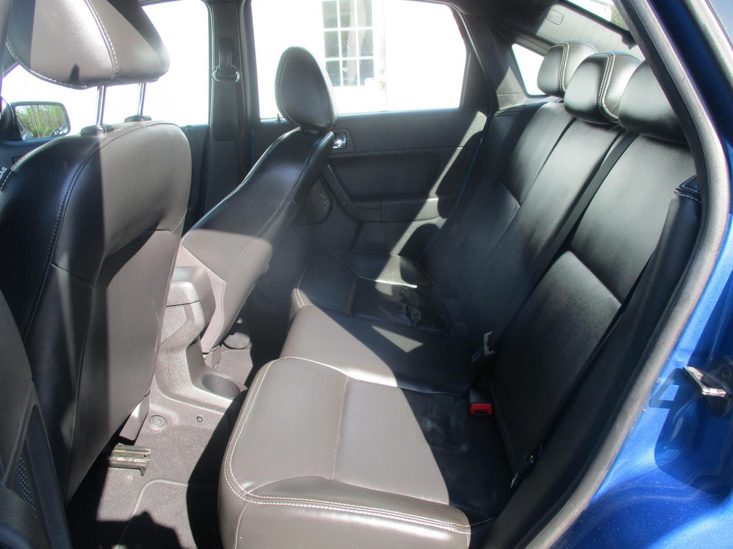 2011 BLUE Ford Focus SEL Sedan (1FAHP3HN7BW) with an 2.0L L4 DOHC 16V engine, located at 540a Delsea Drive, Sewell, NJ, 08080, (987) 867-5309, 39.752560, -75.111206 - Photo#14