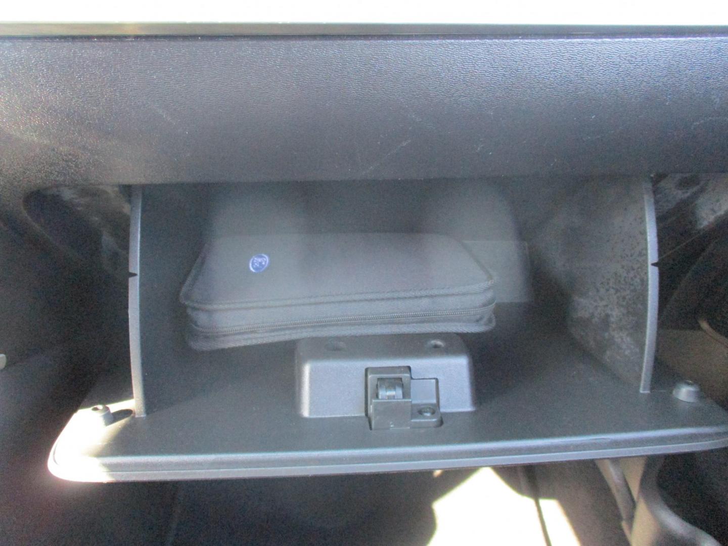 2011 BLUE Ford Focus SEL Sedan (1FAHP3HN7BW) with an 2.0L L4 DOHC 16V engine, located at 540a Delsea Drive, Sewell, NJ, 08080, (987) 867-5309, 39.752560, -75.111206 - Photo#23