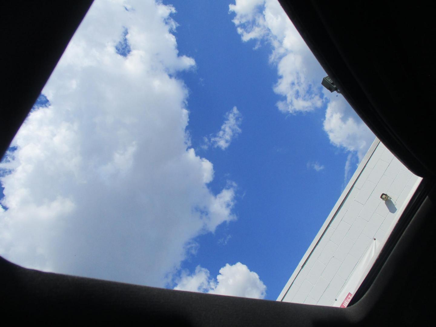 2017 SILVER Ford Taurus Limited FWD (1FAHP2F84HG) with an 3.5L V6 DOHC 24V engine, 6A transmission, located at 540a Delsea Drive, Sewell, NJ, 08080, (987) 867-5309, 39.752560, -75.111206 - Photo#19