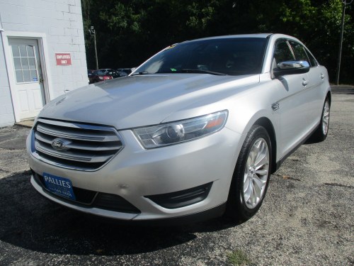 2017 Ford Taurus Limited FWD