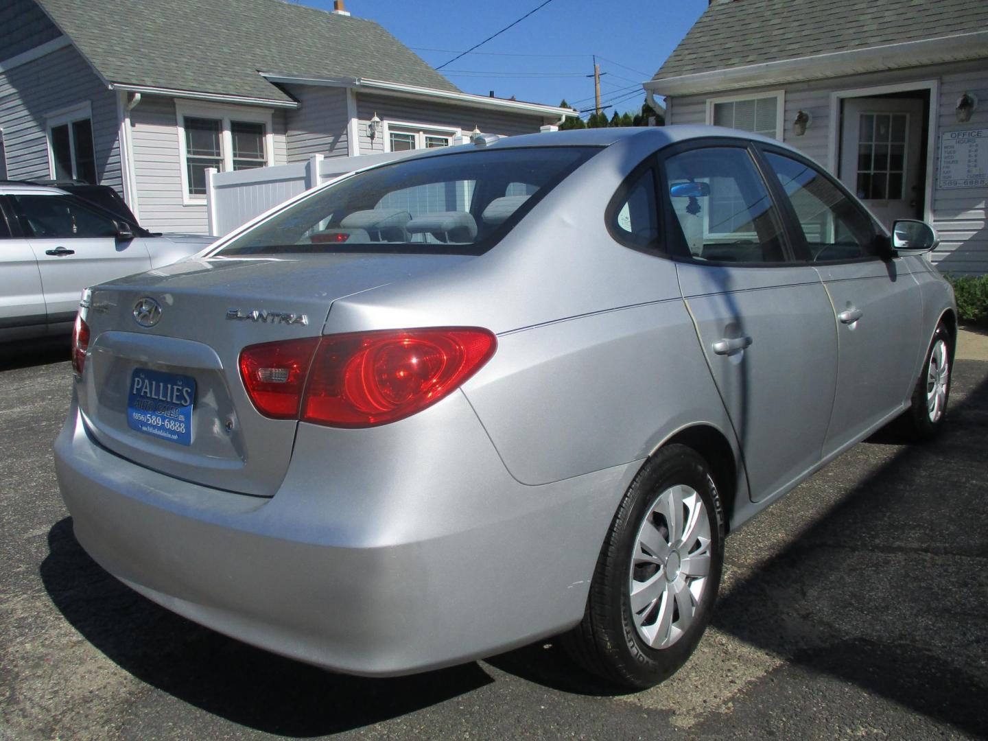 2008 SILVER Hyundai Elantra GLS (KMHDU46D48U) with an 2.0L L4 DOHC 16V engine, located at 540a Delsea Drive, Sewell, NJ, 08080, (987) 867-5309, 39.752560, -75.111206 - Photo#5