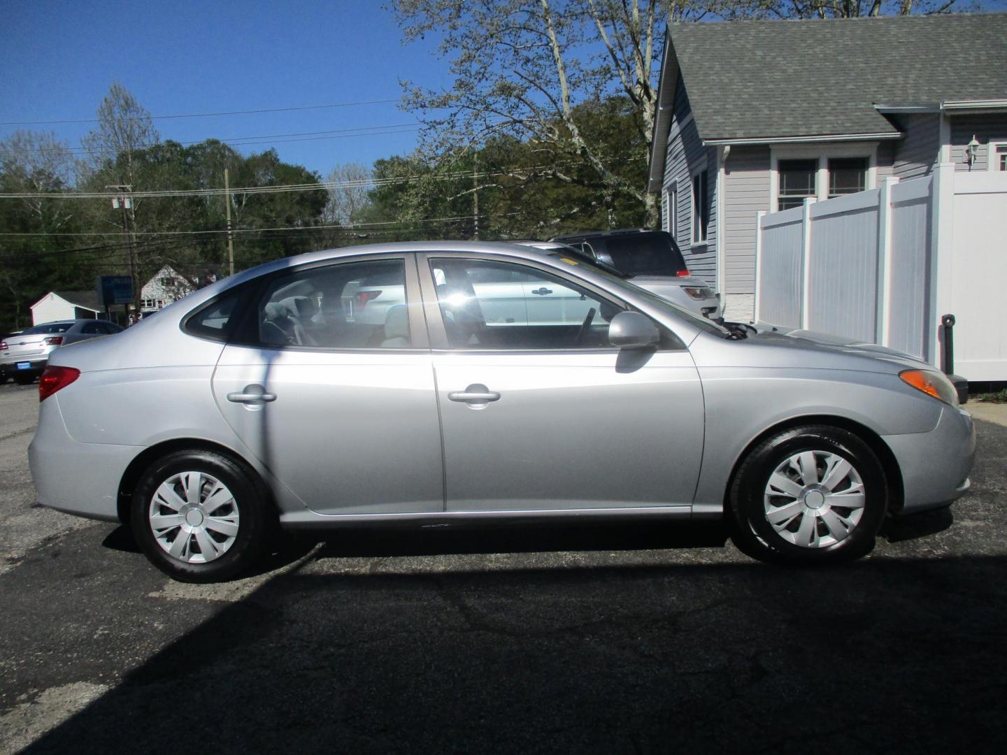 2008 SILVER Hyundai Elantra GLS (KMHDU46D48U) with an 2.0L L4 DOHC 16V engine, located at 540a Delsea Drive, Sewell, NJ, 08080, (987) 867-5309, 39.752560, -75.111206 - Photo#6