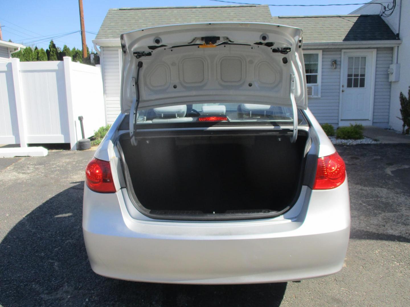 2008 SILVER Hyundai Elantra GLS (KMHDU46D48U) with an 2.0L L4 DOHC 16V engine, located at 540a Delsea Drive, Sewell, NJ, 08080, (987) 867-5309, 39.752560, -75.111206- Photo#23