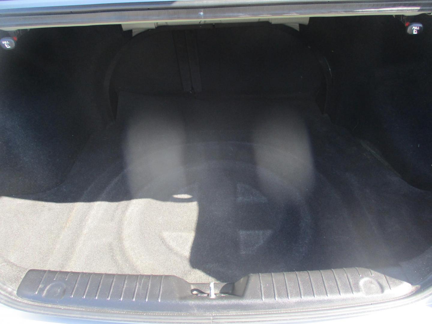 2008 SILVER Hyundai Elantra GLS (KMHDU46D48U) with an 2.0L L4 DOHC 16V engine, located at 540a Delsea Drive, Sewell, NJ, 08080, (987) 867-5309, 39.752560, -75.111206 - Photo#24