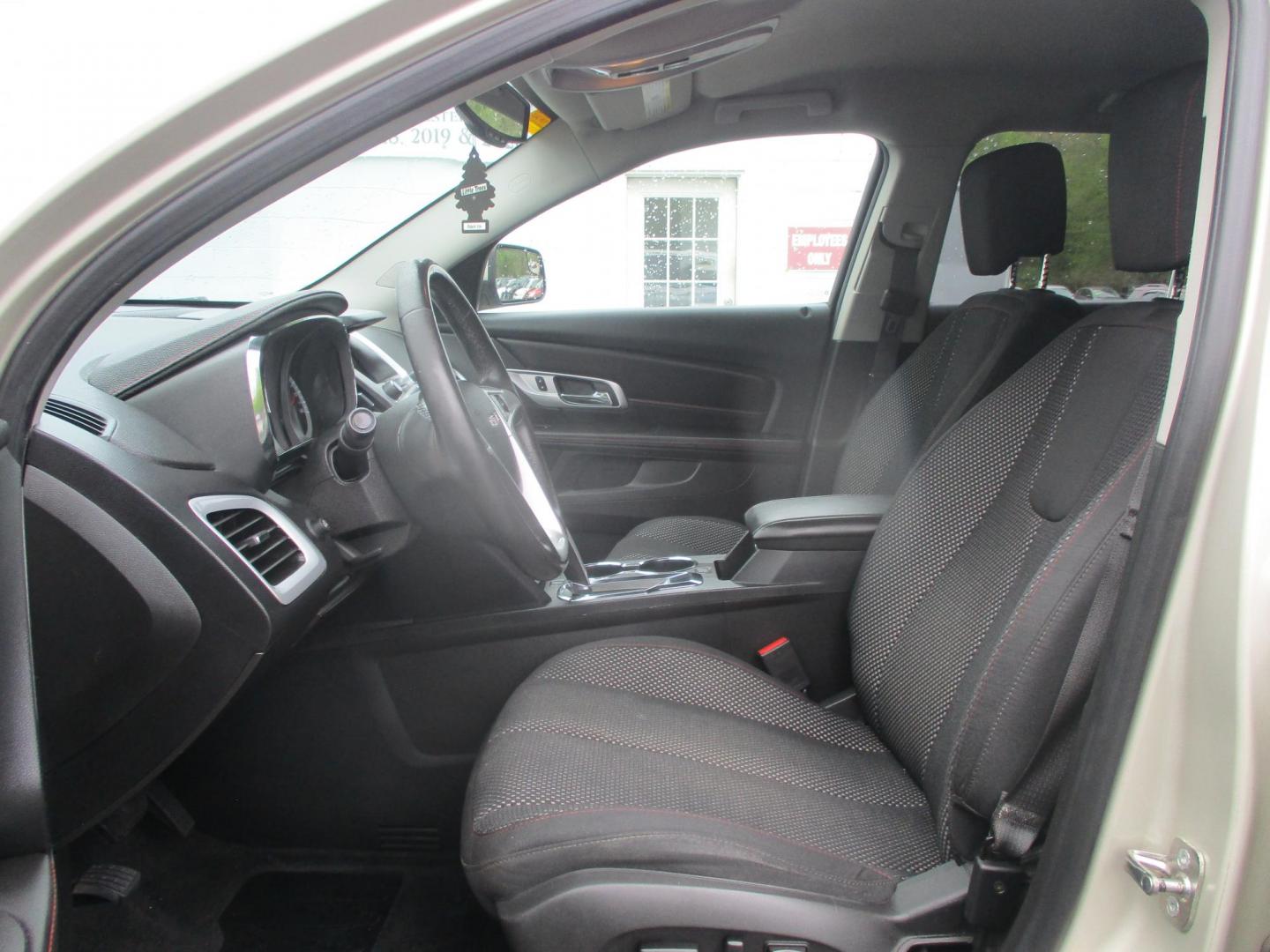 2014 GOLD GMC Terrain SLE2 FWD (2GKALREK0E6) with an 2.4L L4 DOHC 16V FFV engine, 6-Speed Automatic transmission, located at 540a Delsea Drive, Sewell, NJ, 08080, (987) 867-5309, 39.752560, -75.111206- Photo#11