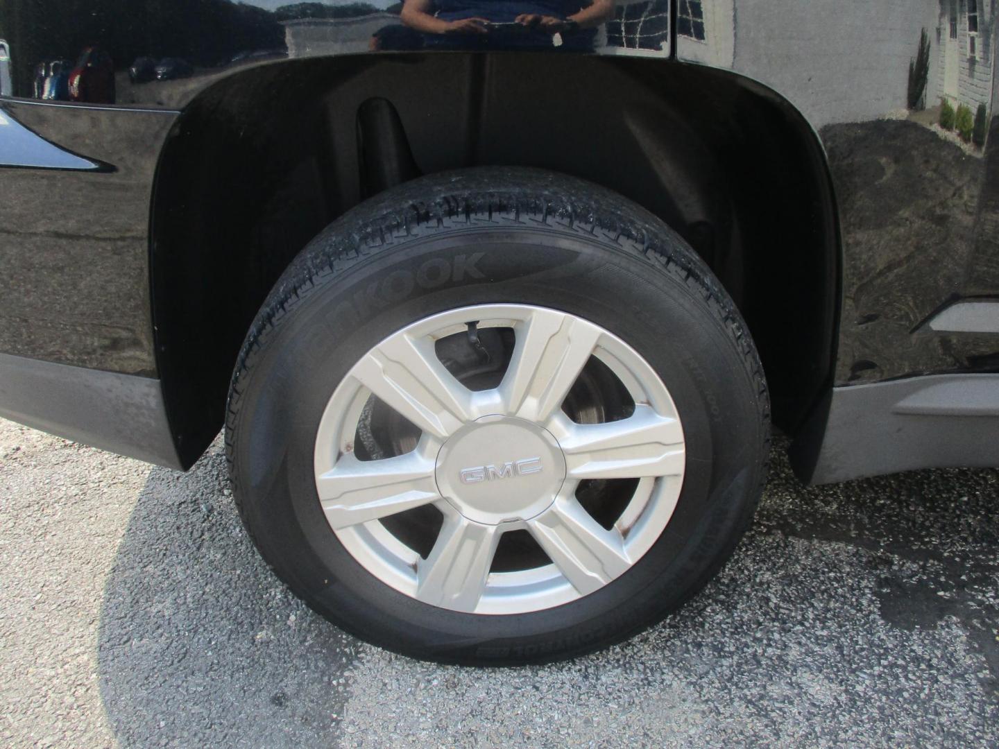 2016 BLACK GMC Terrain SLE1 FWD (2GKALMEK9G6) with an 2.4L L4 DOHC 16V engine, 6A transmission, located at 540a Delsea Drive, Sewell, NJ, 08080, (987) 867-5309, 39.752560, -75.111206- Photo#25