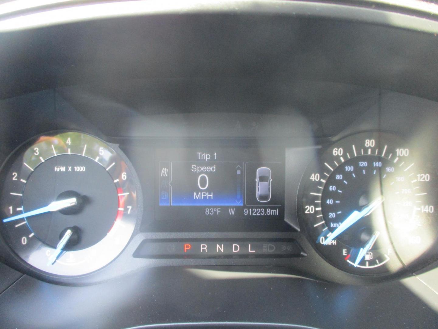 2017 GRAY Ford Fusion SE (3FA6P0H76HR) with an 2.5L L4 DOHC 16V engine, 6A transmission, located at 540a Delsea Drive, Sewell, NJ, 08080, (987) 867-5309, 39.752560, -75.111206 - Photo#17