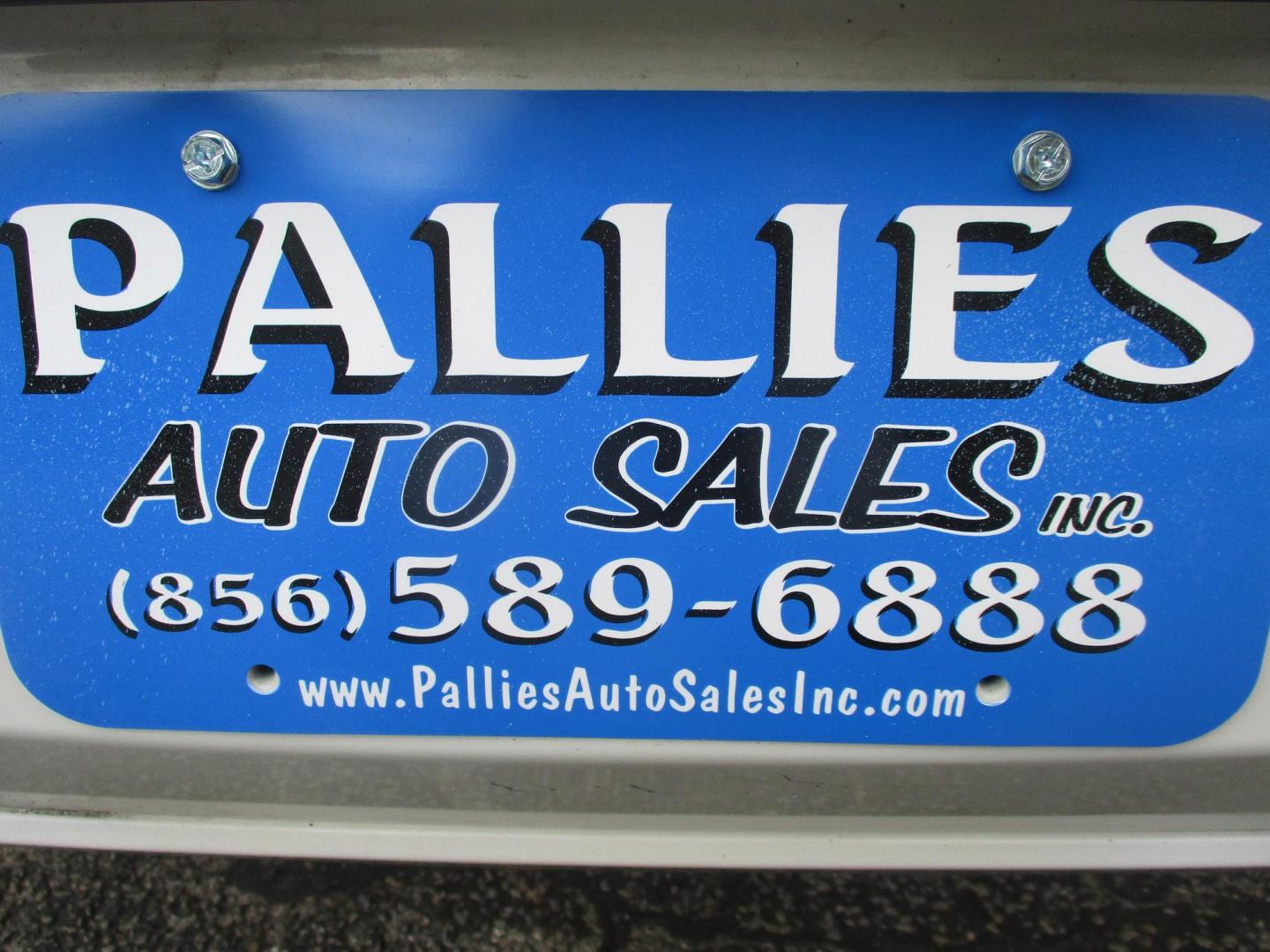 2010 WHITE Ford Focus S Sedan (1FAHP3EN4AW) with an 2.0L L4 DOHC 16V engine, located at 540a Delsea Drive, Sewell, NJ, 08080, (987) 867-5309, 39.752560, -75.111206 - Photo#4