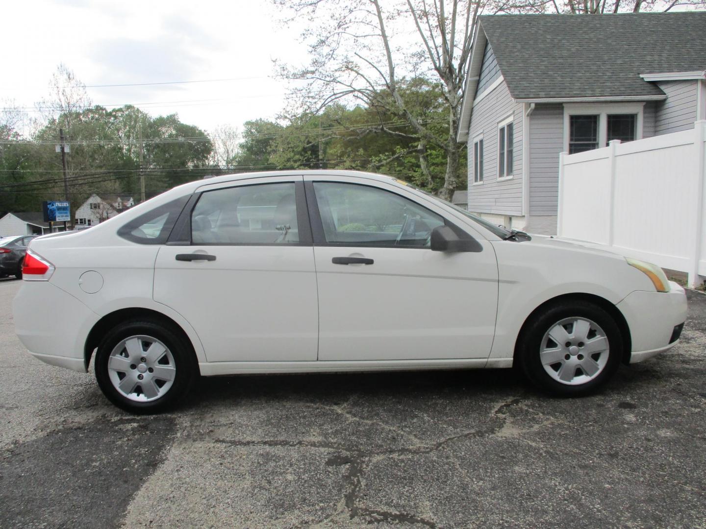 2010 WHITE Ford Focus S Sedan (1FAHP3EN4AW) with an 2.0L L4 DOHC 16V engine, located at 540a Delsea Drive, Sewell, NJ, 08080, (987) 867-5309, 39.752560, -75.111206 - Photo#6