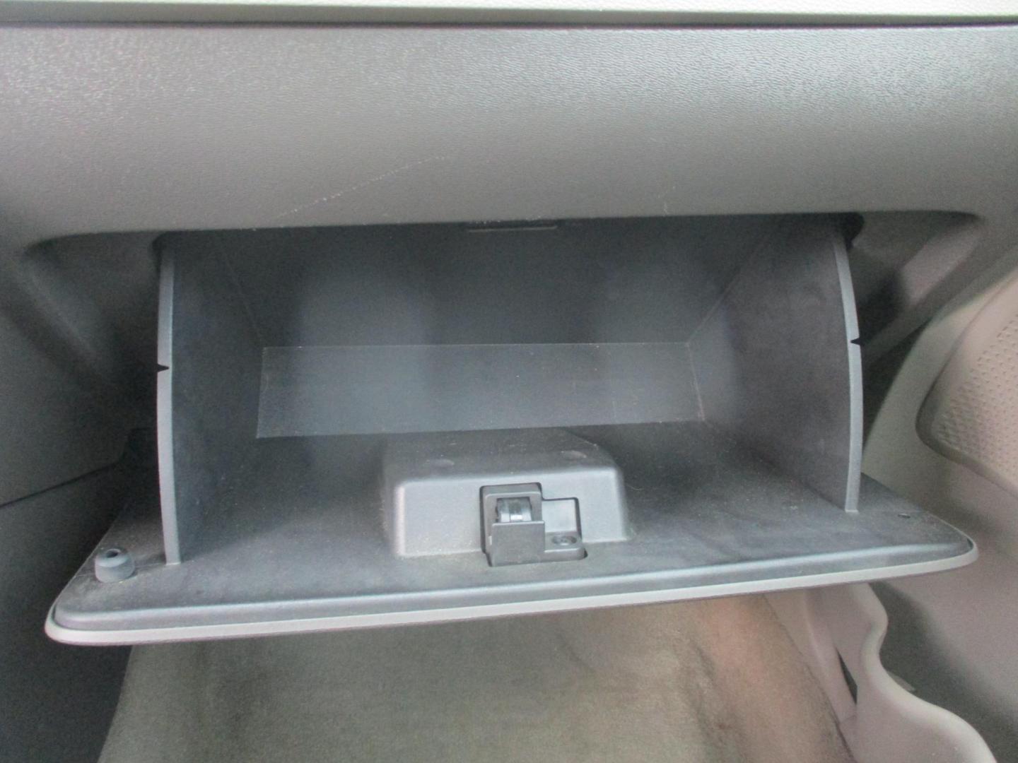 2010 WHITE Ford Focus S Sedan (1FAHP3EN4AW) with an 2.0L L4 DOHC 16V engine, located at 540a Delsea Drive, Sewell, NJ, 08080, (987) 867-5309, 39.752560, -75.111206 - Photo#20