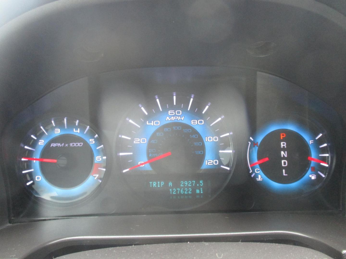 2011 BLUE Ford Fusion I4 SE (3FAHP0HA5BR) with an 2.5L L4 DOHC 16V engine, located at 540a Delsea Drive, Sewell, NJ, 08080, (987) 867-5309, 39.752560, -75.111206 - Photo#17