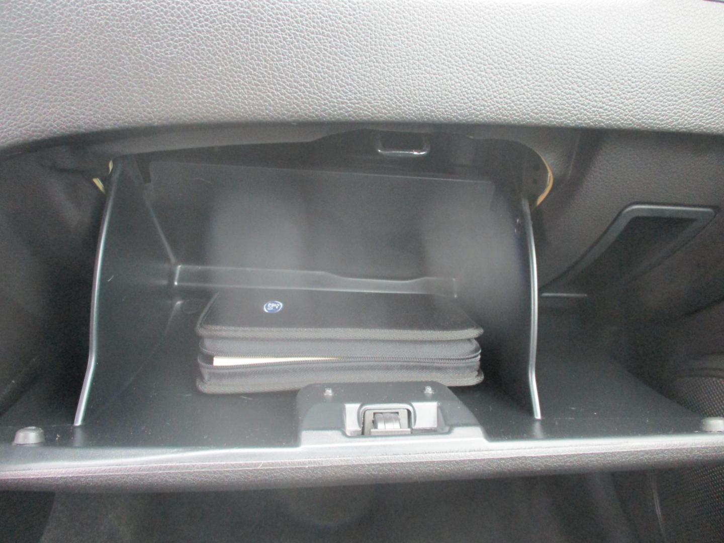 2011 BLUE Ford Fusion I4 SE (3FAHP0HA5BR) with an 2.5L L4 DOHC 16V engine, located at 540a Delsea Drive, Sewell, NJ, 08080, (987) 867-5309, 39.752560, -75.111206 - Photo#23