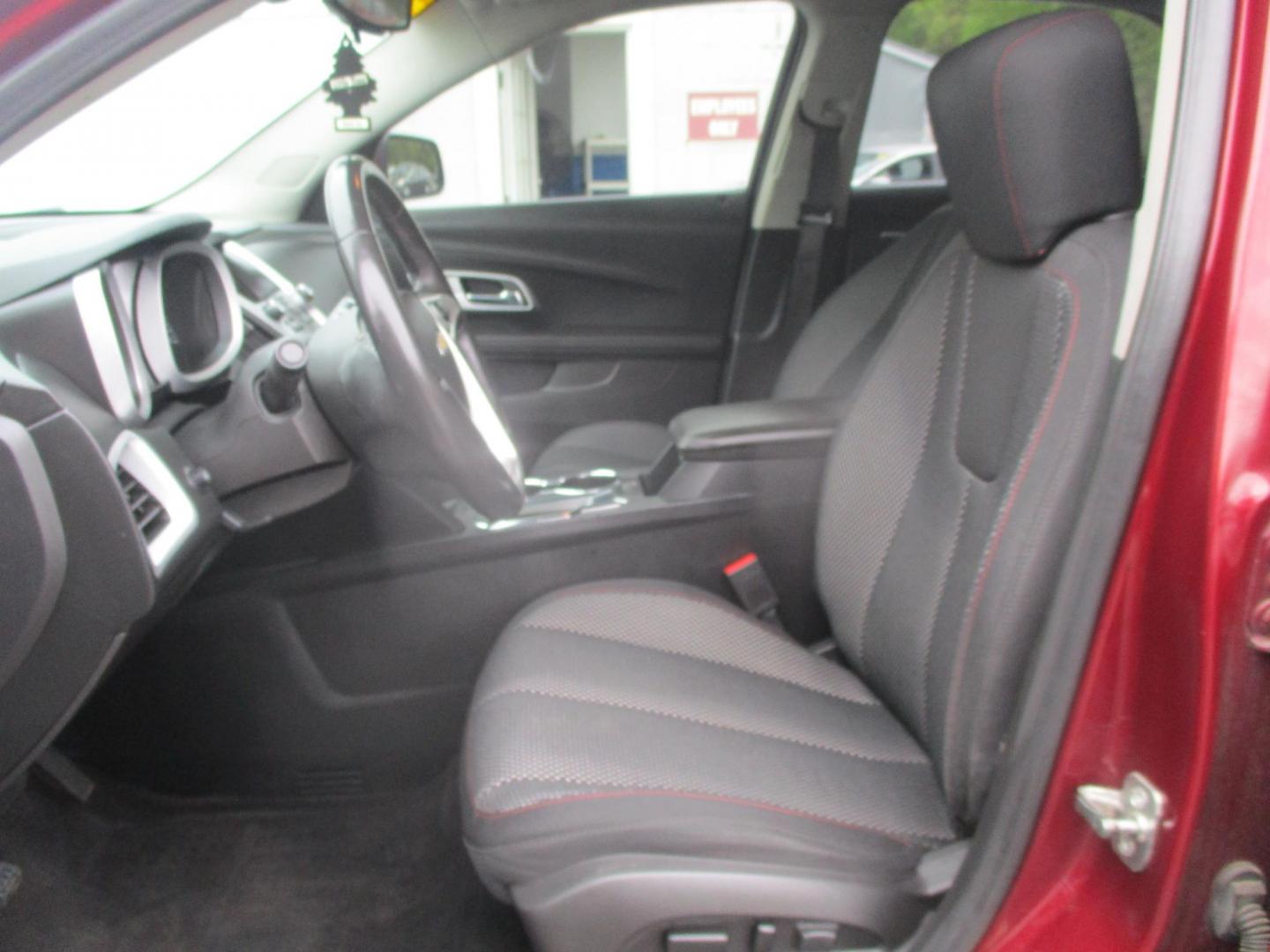 2016 RED Chevrolet Equinox LT AWD (2GNFLFEK3G6) with an 2.4L L4 DOHC 16V FFV engine, 6A transmission, located at 540a Delsea Drive, Sewell, NJ, 08080, (987) 867-5309, 39.752560, -75.111206 - Photo#11