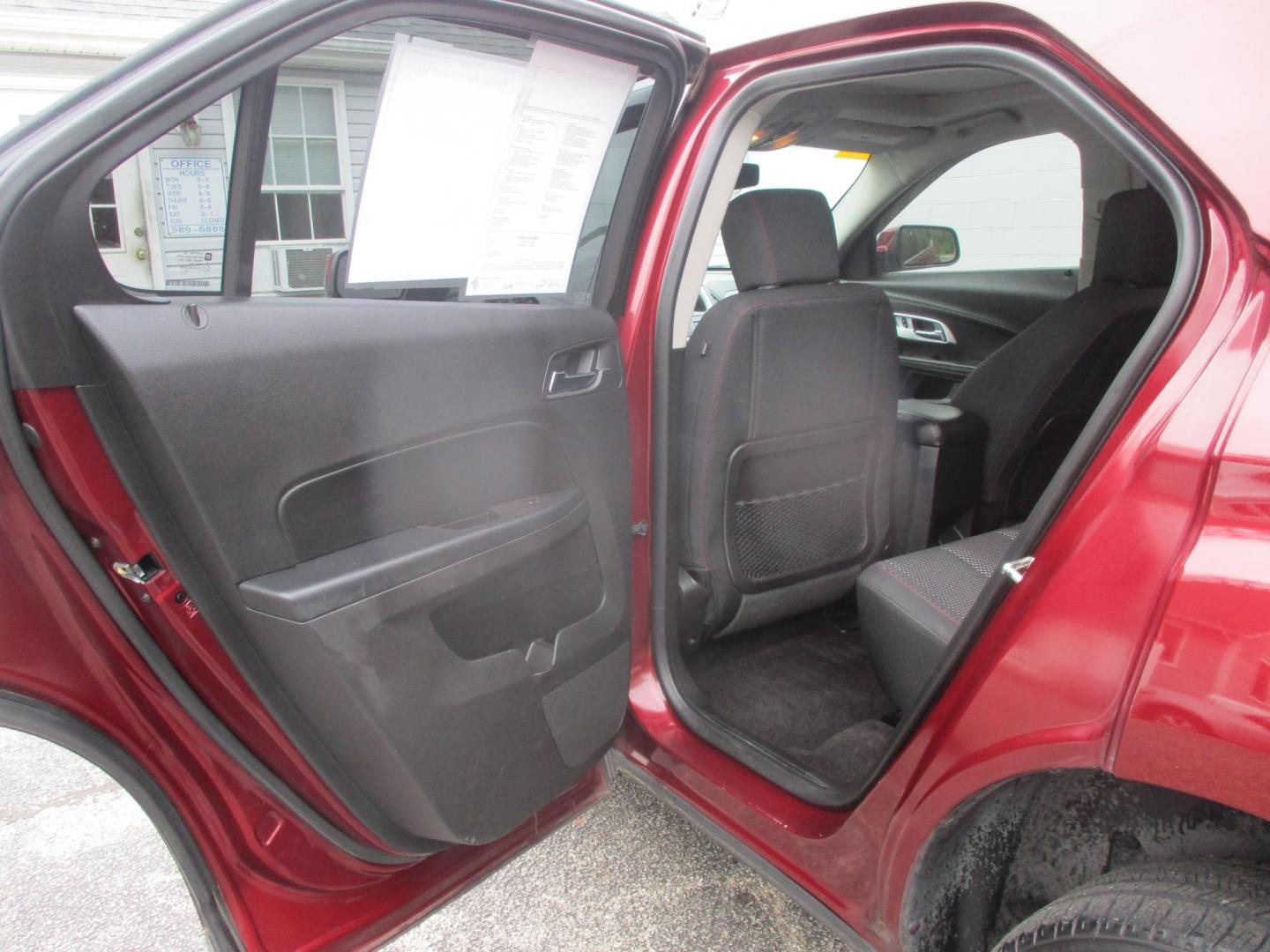 2016 RED Chevrolet Equinox LT AWD (2GNFLFEK3G6) with an 2.4L L4 DOHC 16V FFV engine, 6A transmission, located at 540a Delsea Drive, Sewell, NJ, 08080, (987) 867-5309, 39.752560, -75.111206 - Photo#12
