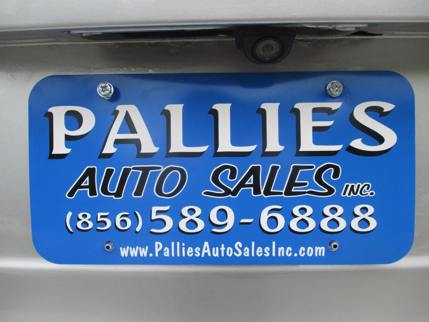 2017 SILVER Ford Focus SE Sedan (1FADP3F27HL) with an 2.0L L4 DOHC 16V engine, located at 540a Delsea Drive, Sewell, NJ, 08080, (987) 867-5309, 39.752560, -75.111206- Photo#4