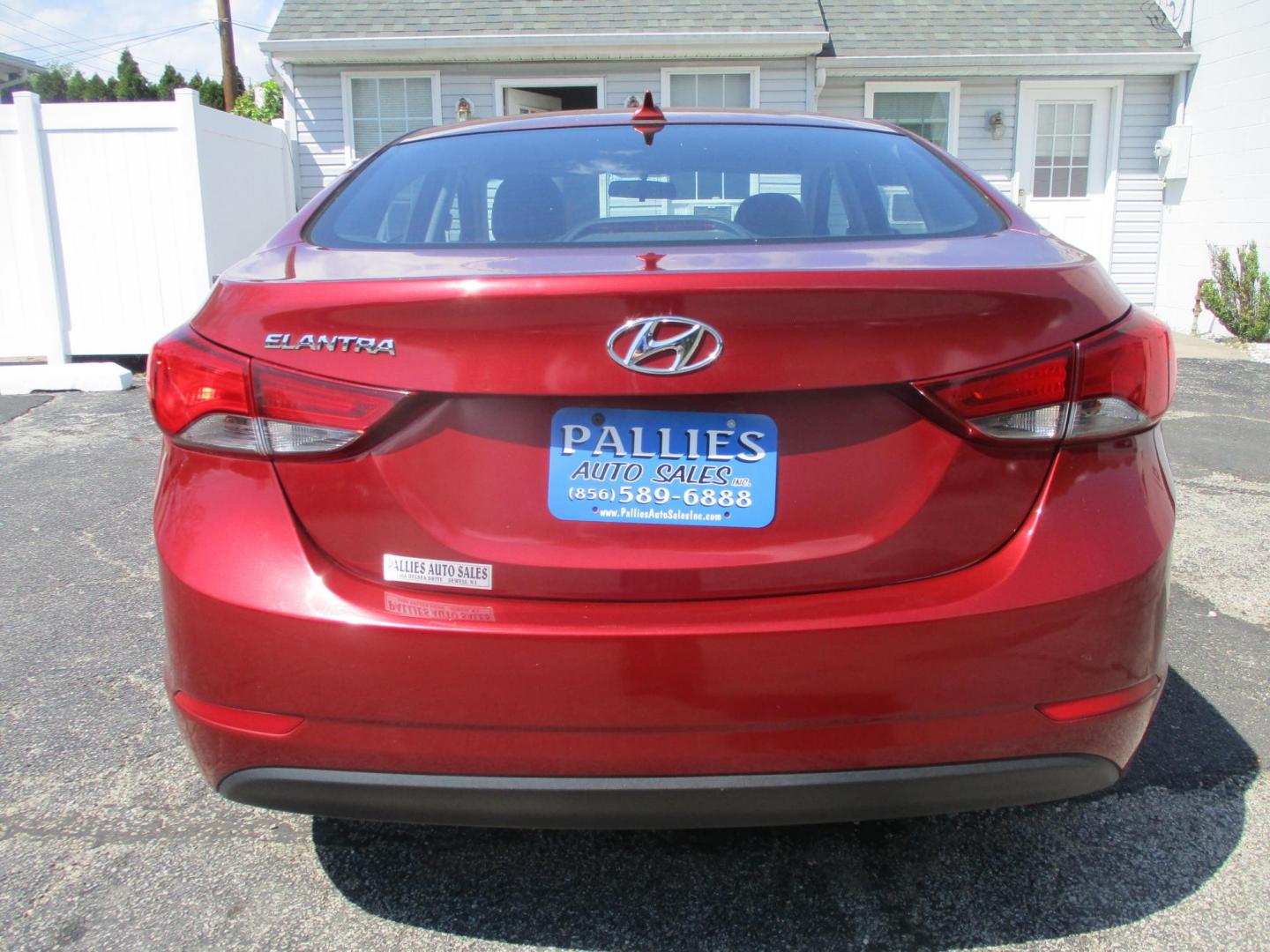 2016 RED Hyundai Elantra Limited (5NPDH4AE6GH) with an 1.8L L4 DOHC 16V engine, 6-Speed Automatic transmission, located at 540a Delsea Drive, Sewell, NJ, 08080, (987) 867-5309, 39.752560, -75.111206 - Photo#3