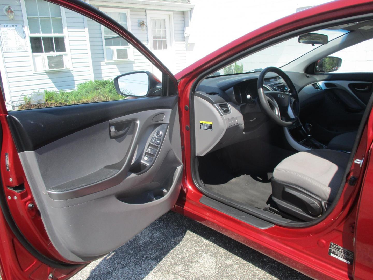 2016 RED Hyundai Elantra Limited (5NPDH4AE6GH) with an 1.8L L4 DOHC 16V engine, 6-Speed Automatic transmission, located at 540a Delsea Drive, Sewell, NJ, 08080, (987) 867-5309, 39.752560, -75.111206 - Photo#9