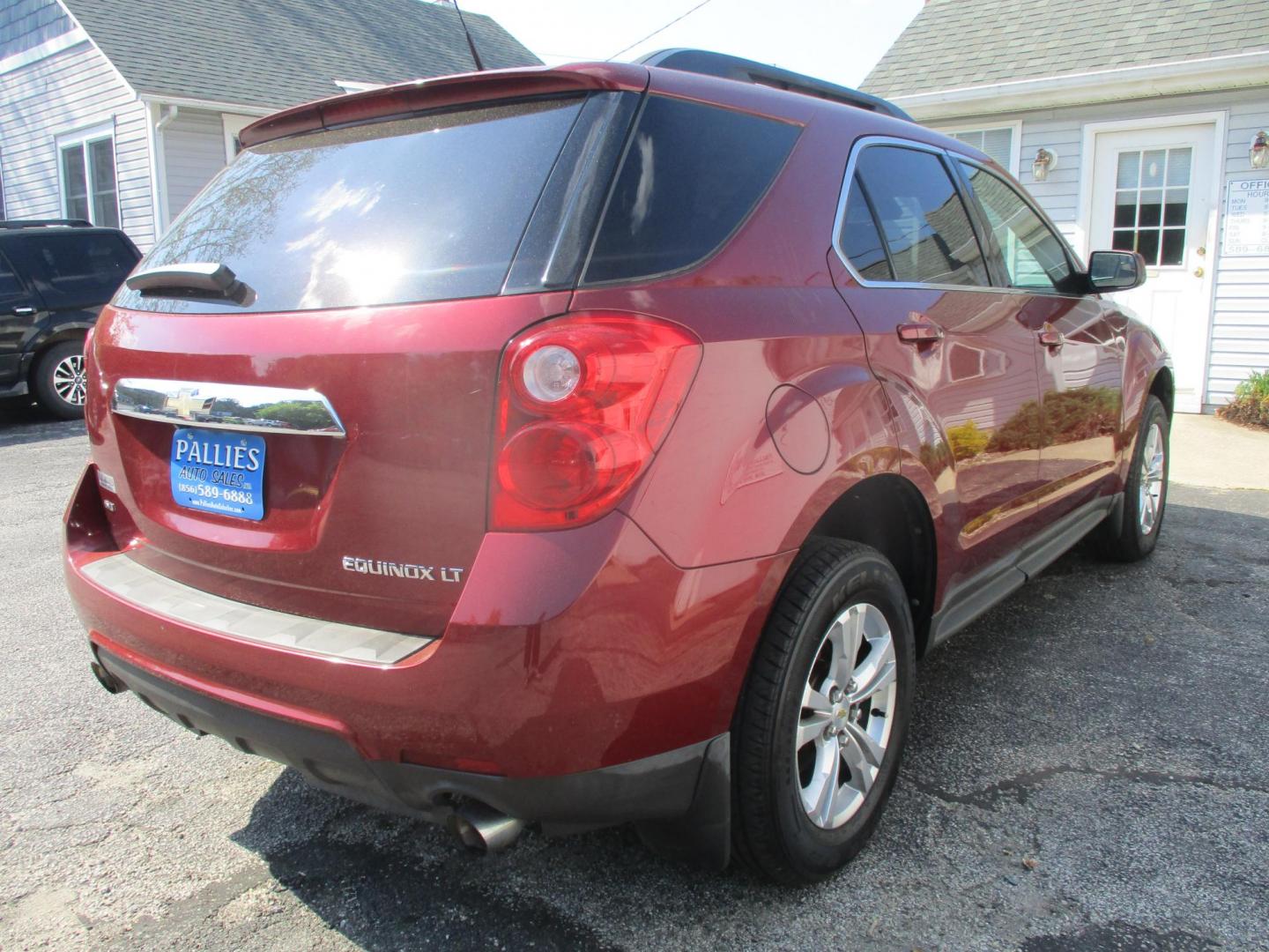 2012 RED Chevrolet Equinox 1LT AWD (2GNFLEE57C6) with an 3.0L V6 DOHC 24V engine, 6-Speed Automatic transmission, located at 540a Delsea Drive, Sewell, NJ, 08080, (987) 867-5309, 39.752560, -75.111206 - Photo#6