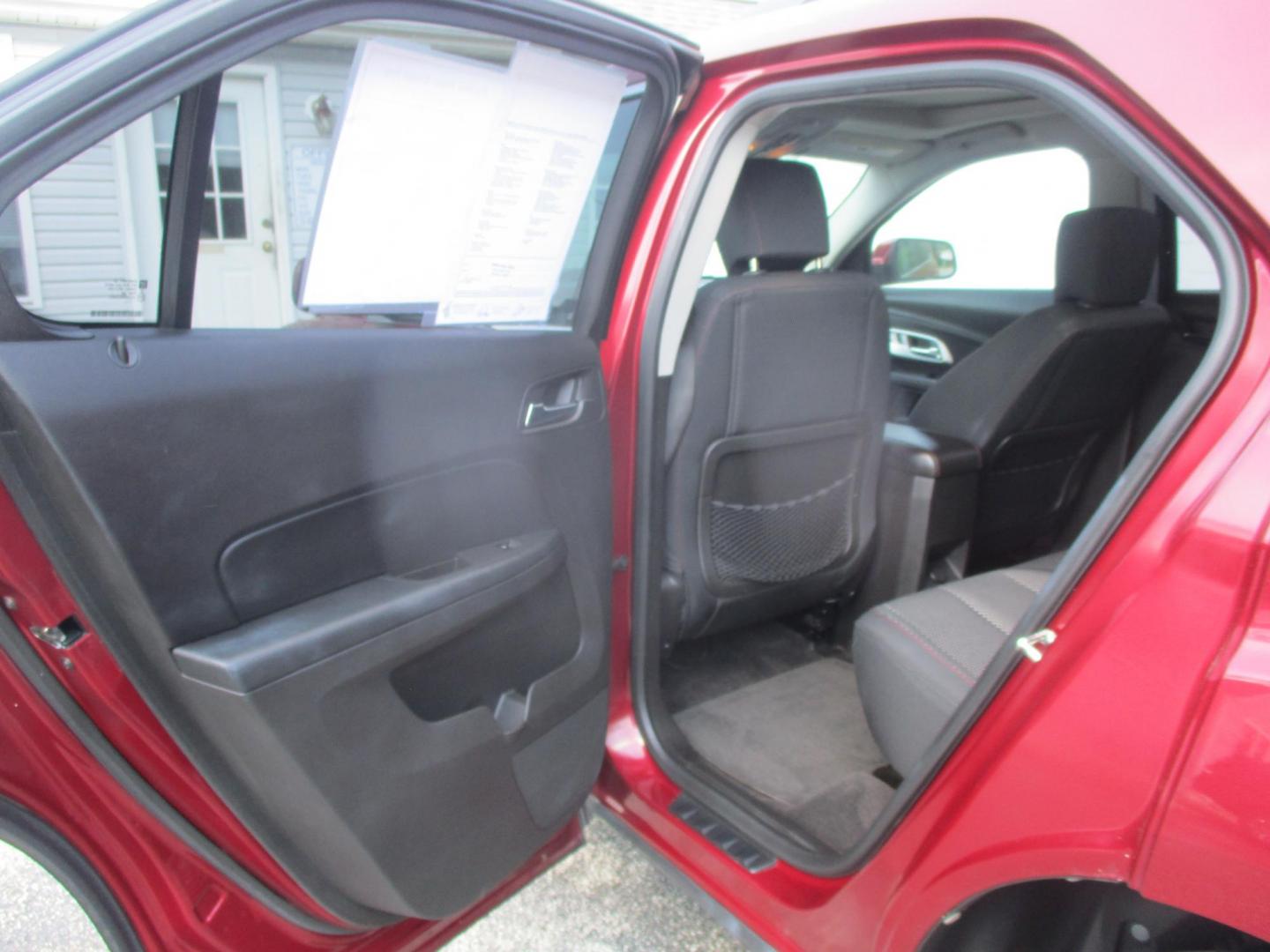 2012 RED Chevrolet Equinox 1LT AWD (2GNFLEE57C6) with an 3.0L V6 DOHC 24V engine, 6-Speed Automatic transmission, located at 540a Delsea Drive, Sewell, NJ, 08080, (987) 867-5309, 39.752560, -75.111206 - Photo#13