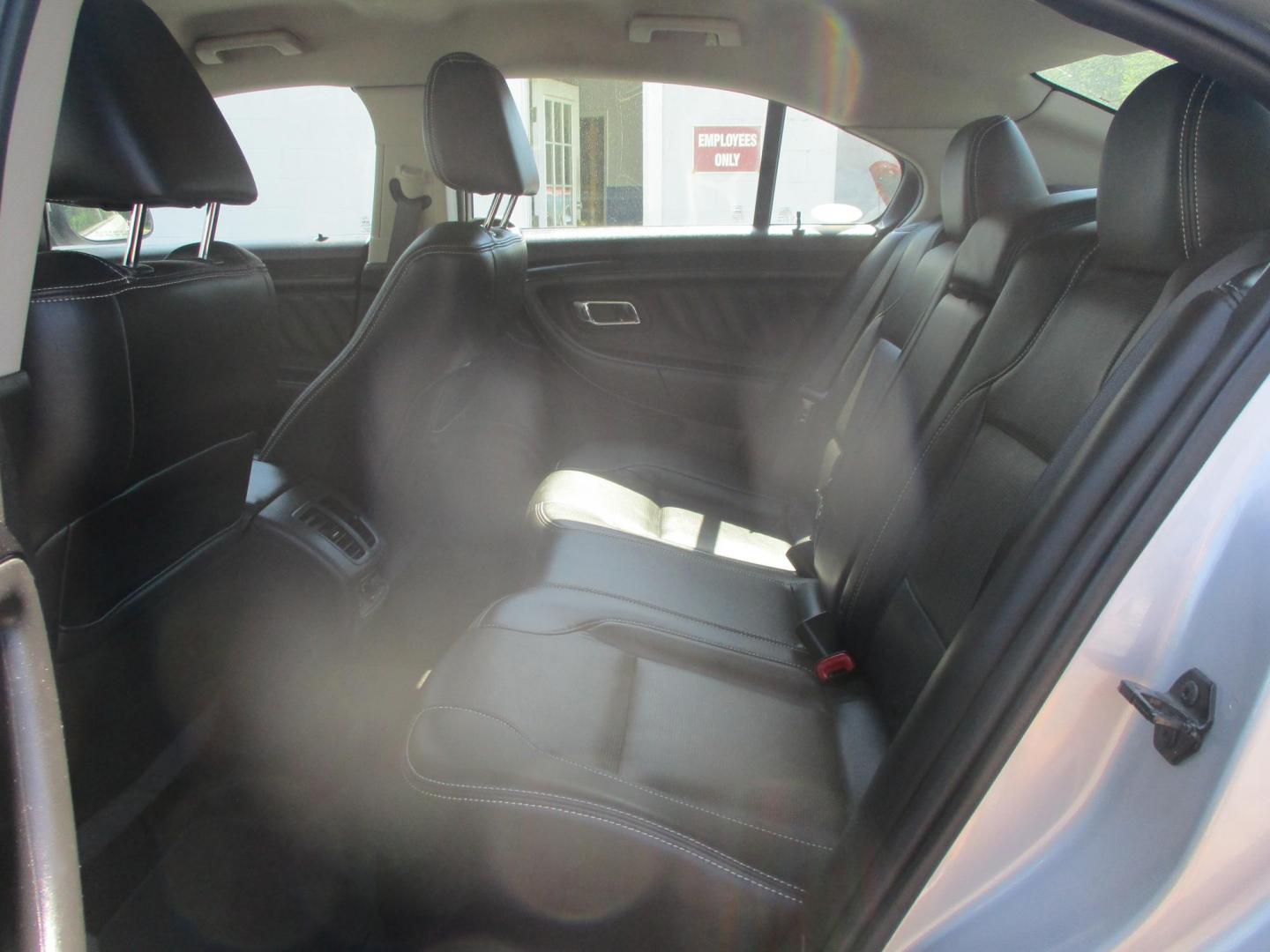 2012 SILVER Ford Taurus Limited FWD (1FAHP2FW5CG) with an 3.5L V6 DOHC 24V engine, 6-Speed Automatic transmission, located at 540a Delsea Drive, Sewell, NJ, 08080, (987) 867-5309, 39.752560, -75.111206 - Photo#13